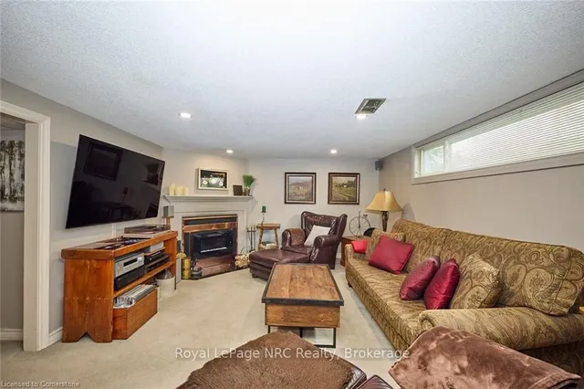 Additional property image - 30 Carmen Ave