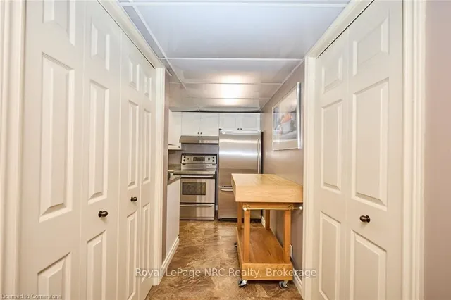 Additional property image - 30 Carmen Ave