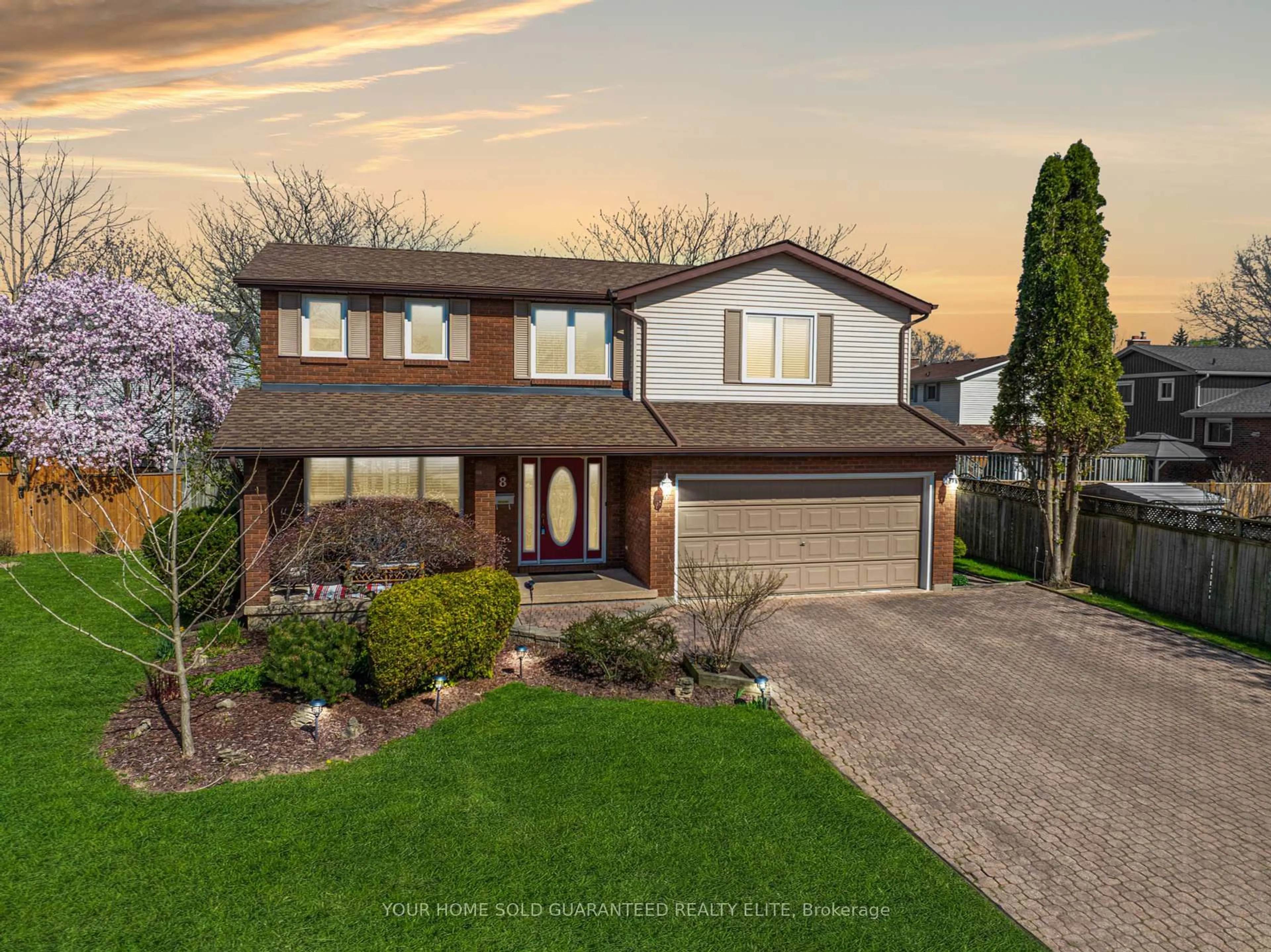 Unknown for 8 Coupland Crt, Welland Ontario L3C 6M7
