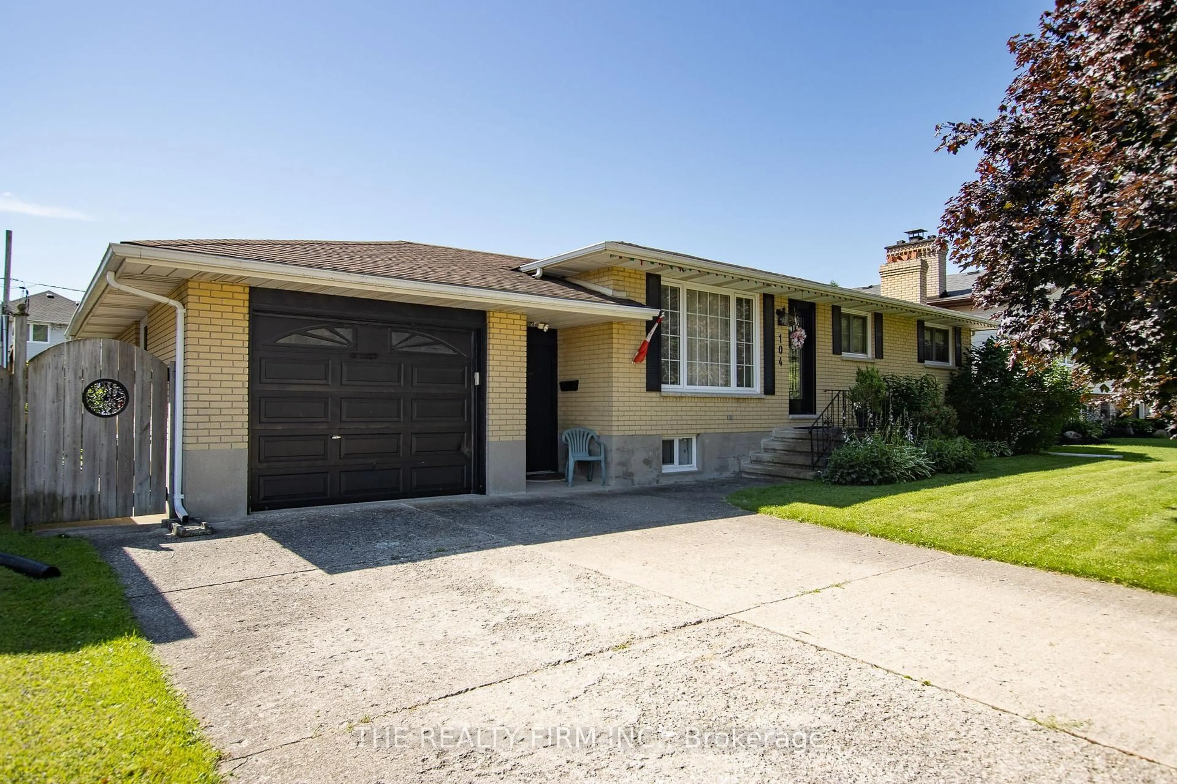 Home with brick exterior material, street for 104 William St, West Elgin Ontario N0L 2P0