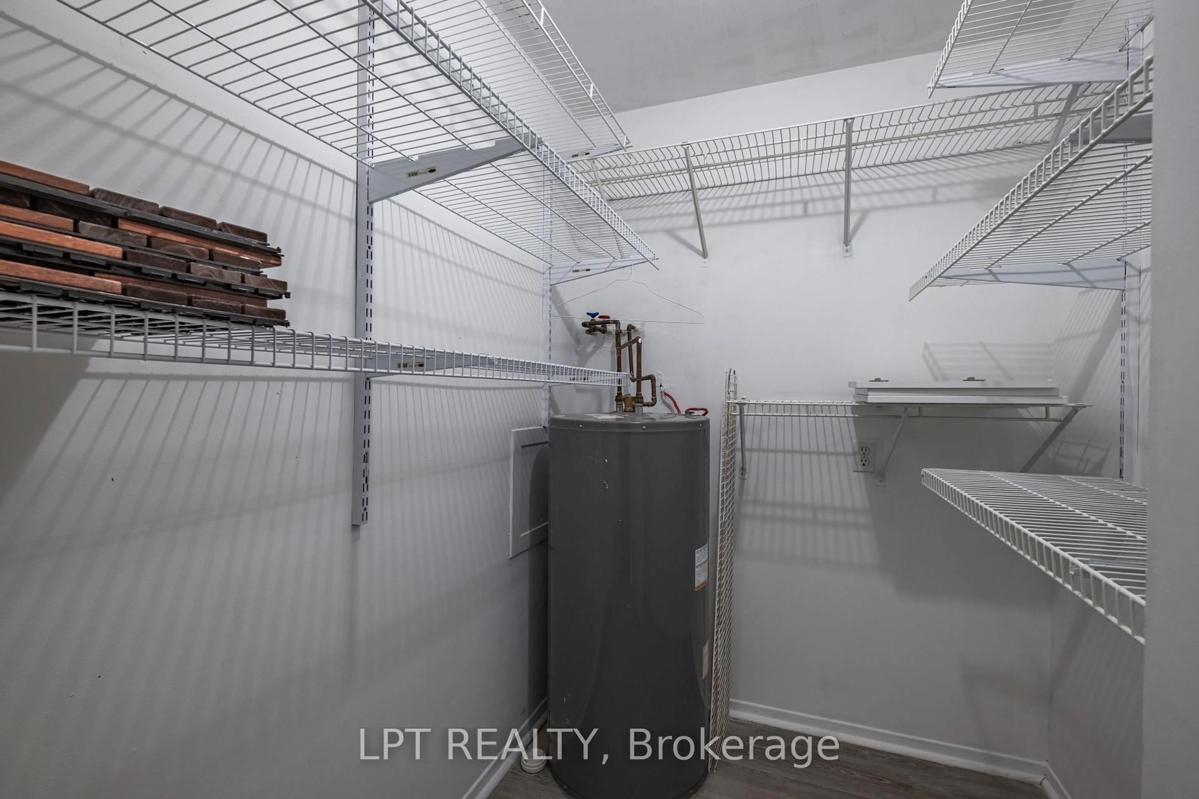 Unknown for 310 Kingsdale Ave #204, Kingston Ontario K7M 8S1