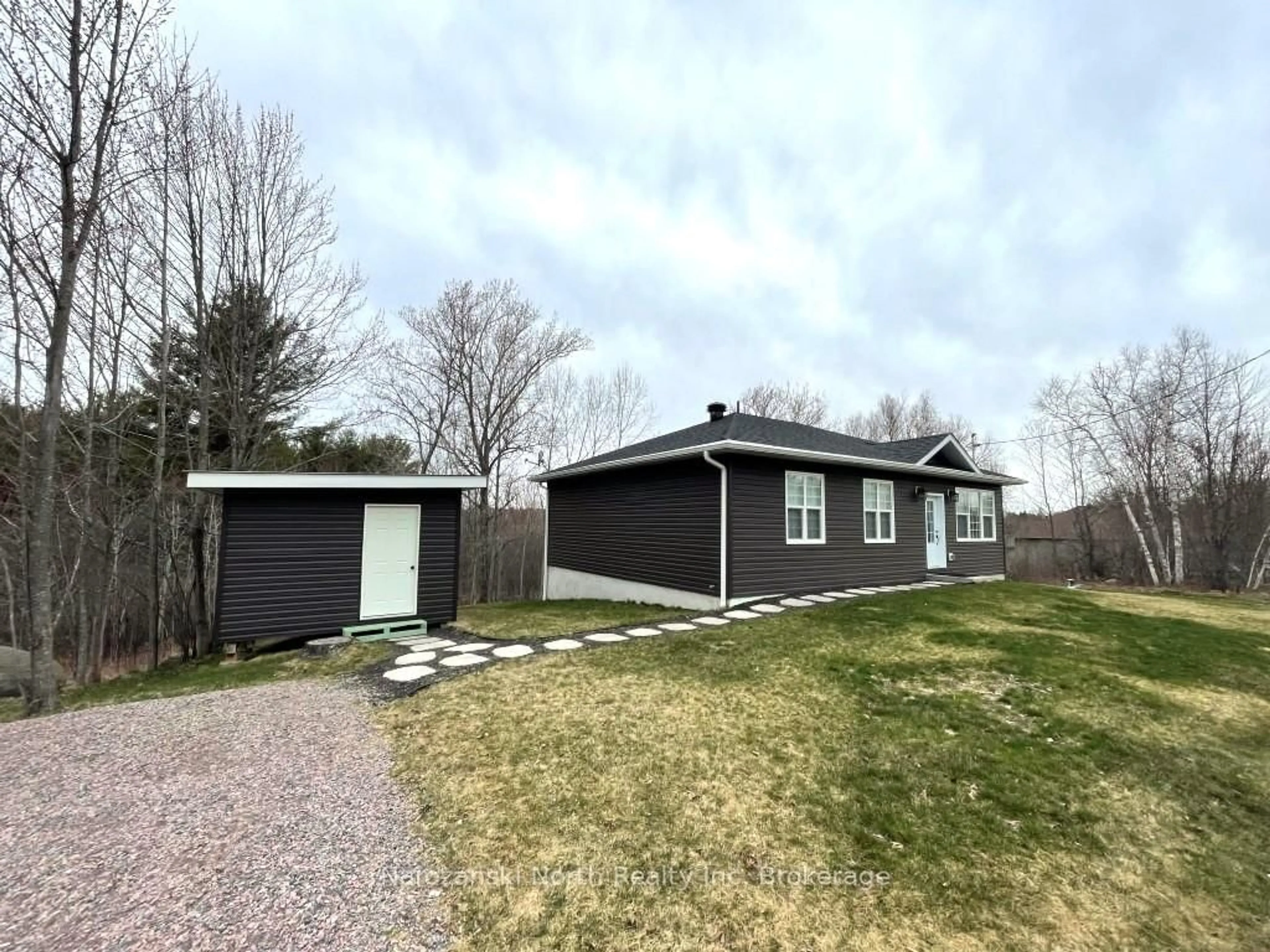 Shed for 9 Chevrefils Lane, St. Charles Ontario P0M 2W0