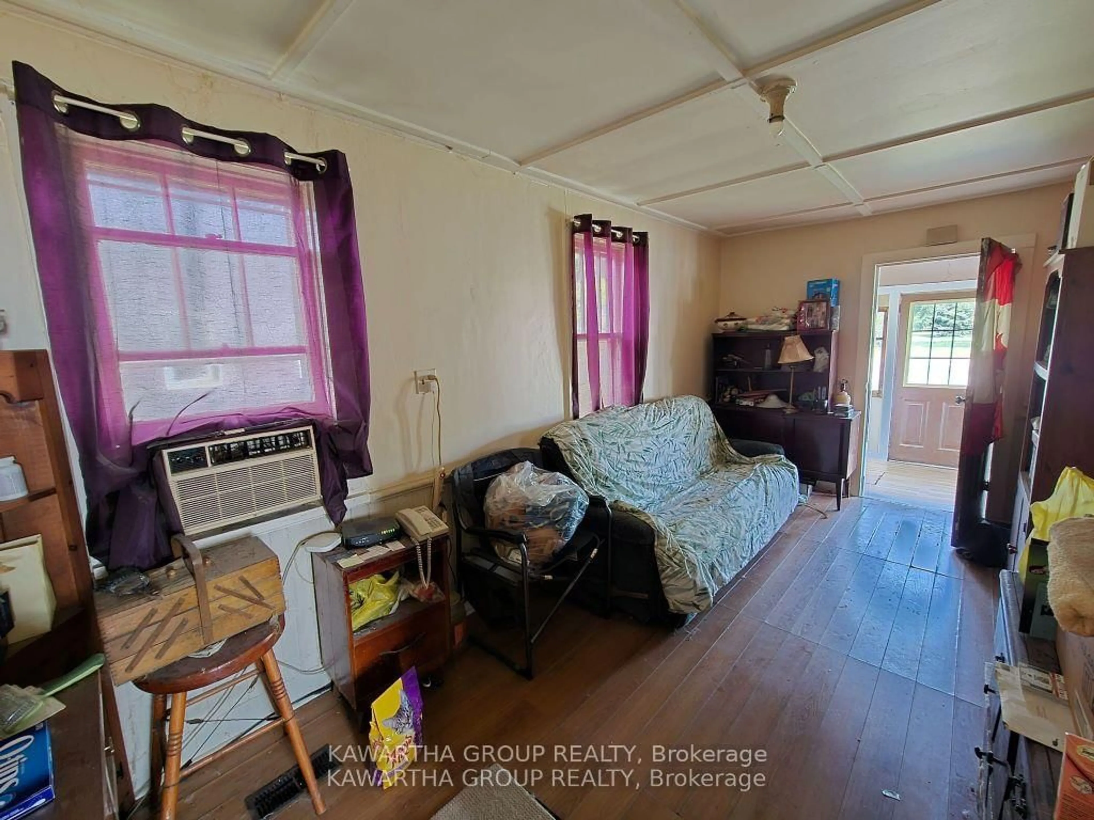 A pic of a room for 129 Lindsay St, Kawartha Lakes Ontario K0M 1N0