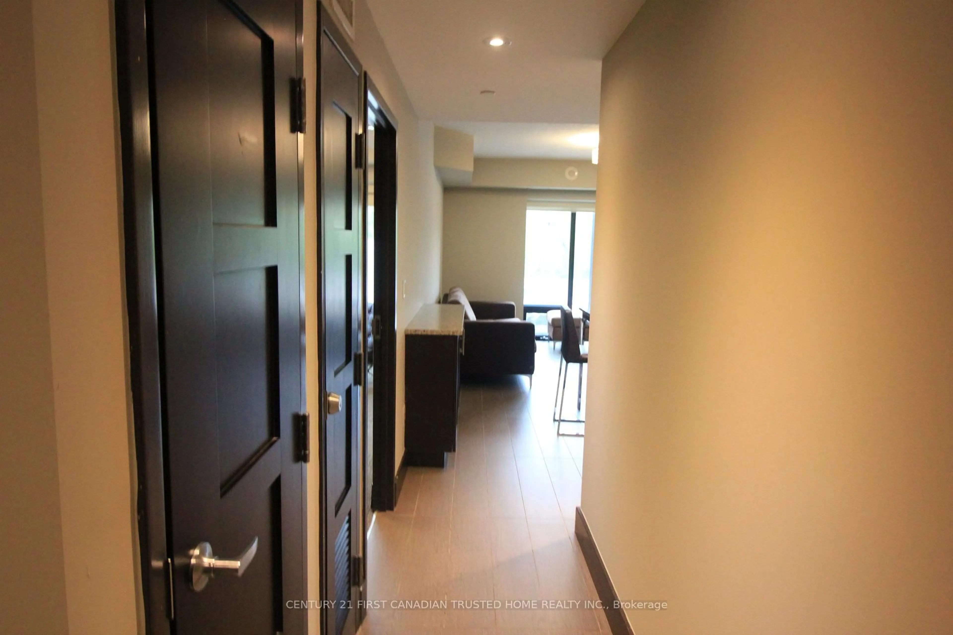 Indoor foyer for 1235 Richmond St #203, London East Ontario N6A 0C1