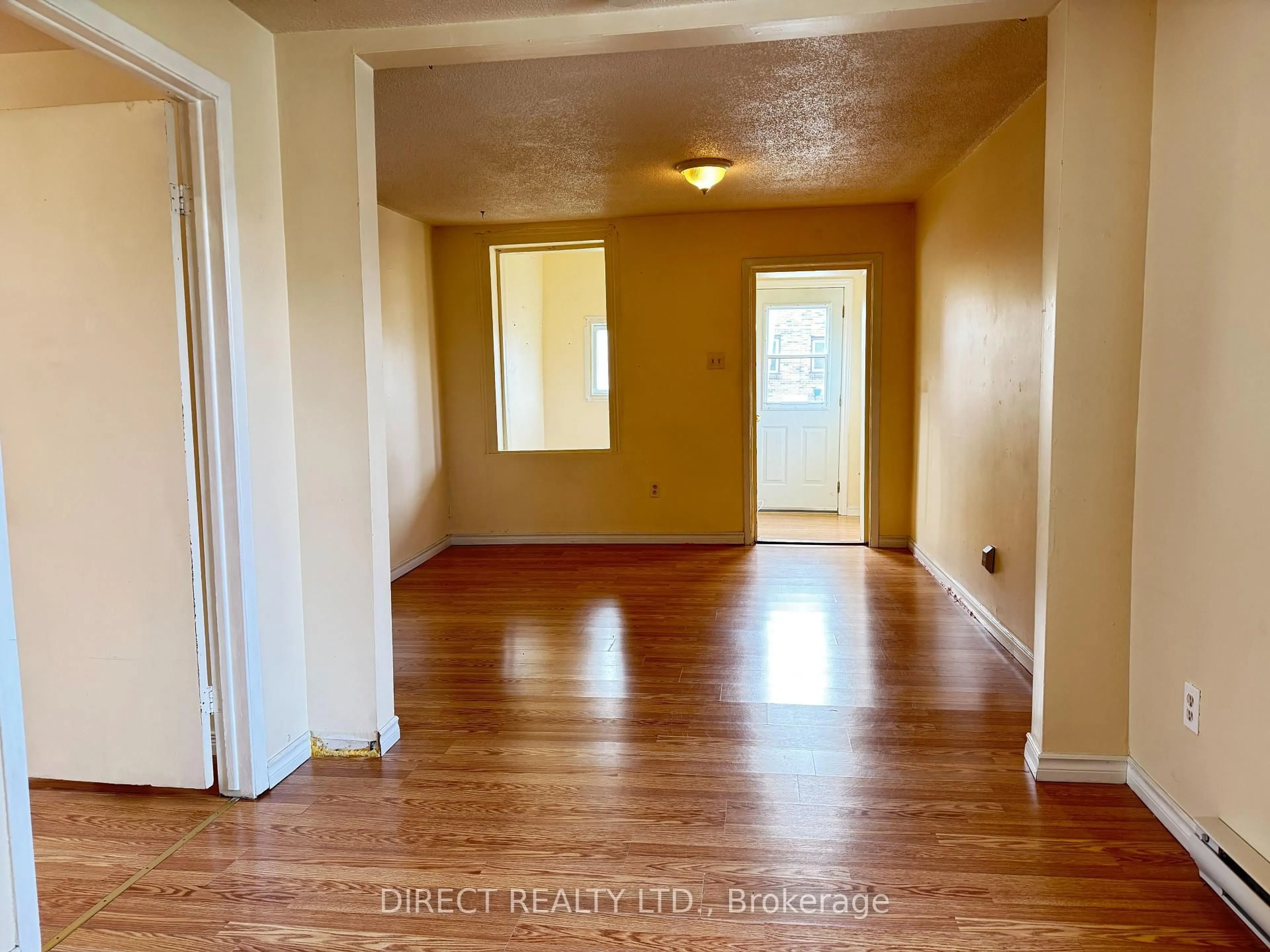 A pic of a room for 62 Pine St, Belleville Ontario K8N 2M6
