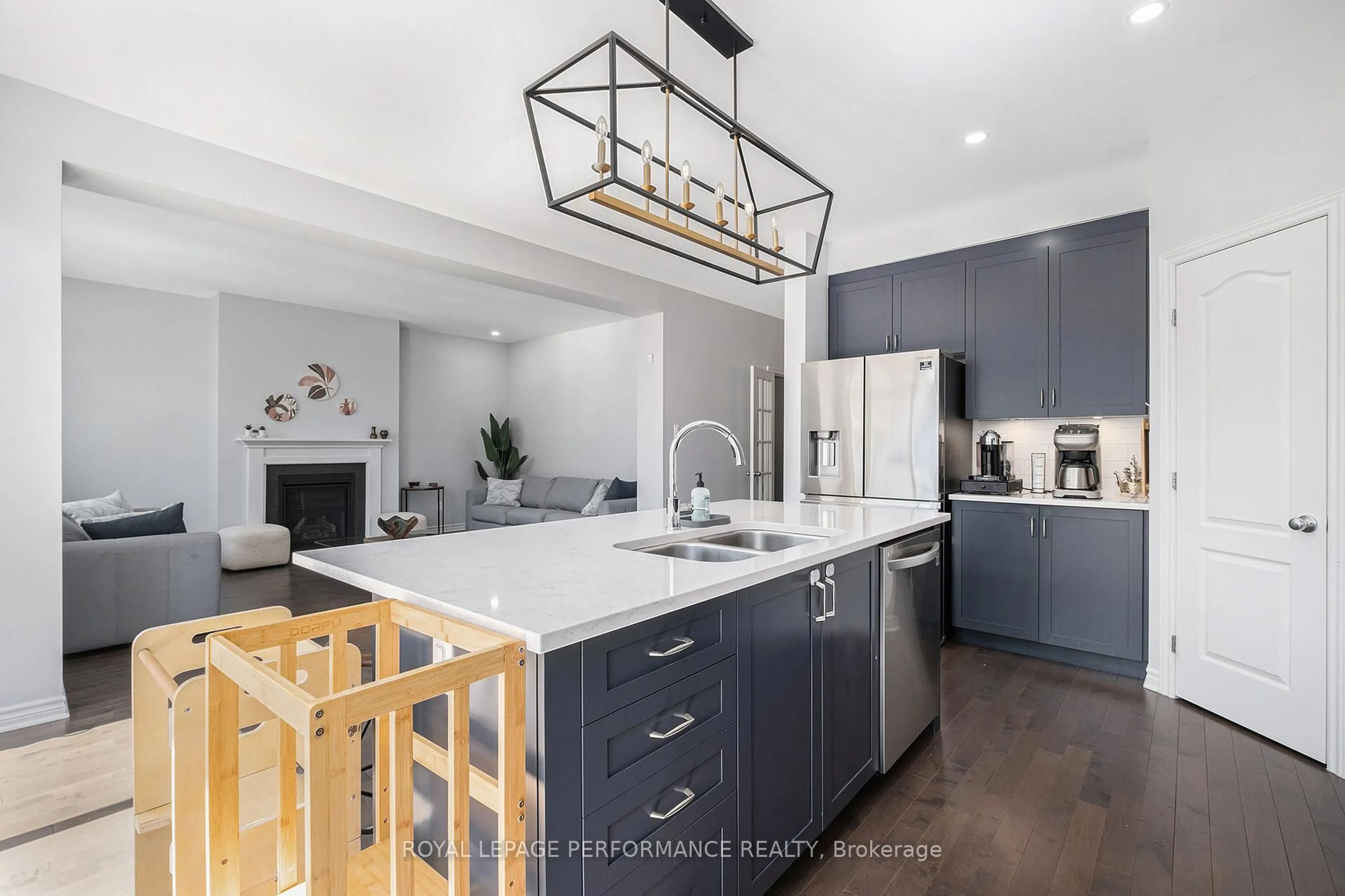 Open concept kitchen, unknown for 223 Trollius Way, Ottawa Ontario K1T 0R7