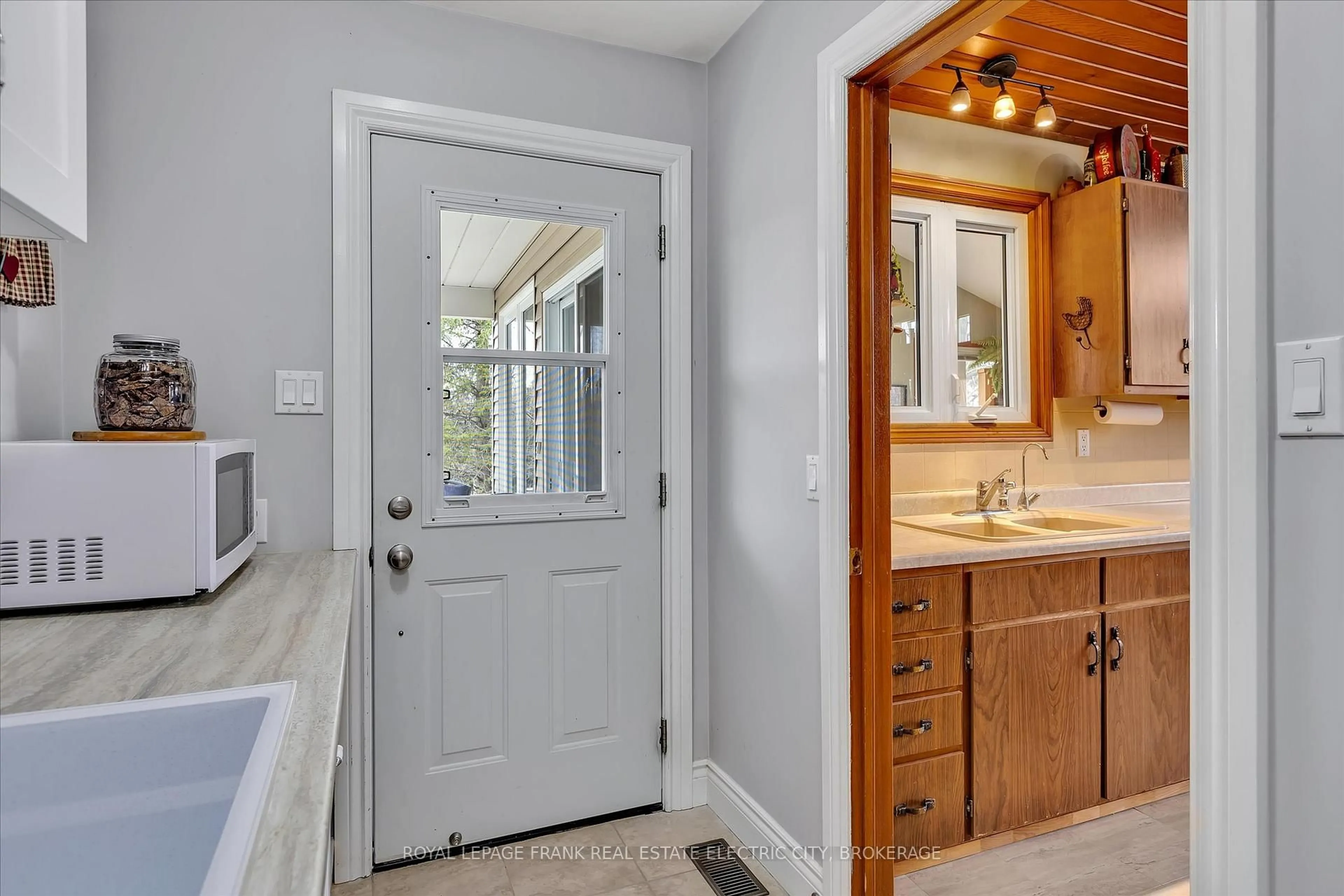 Unknown for 2811 Antelope Tr, Smith-Ennismore-Lakefield Ontario K0L 2H0