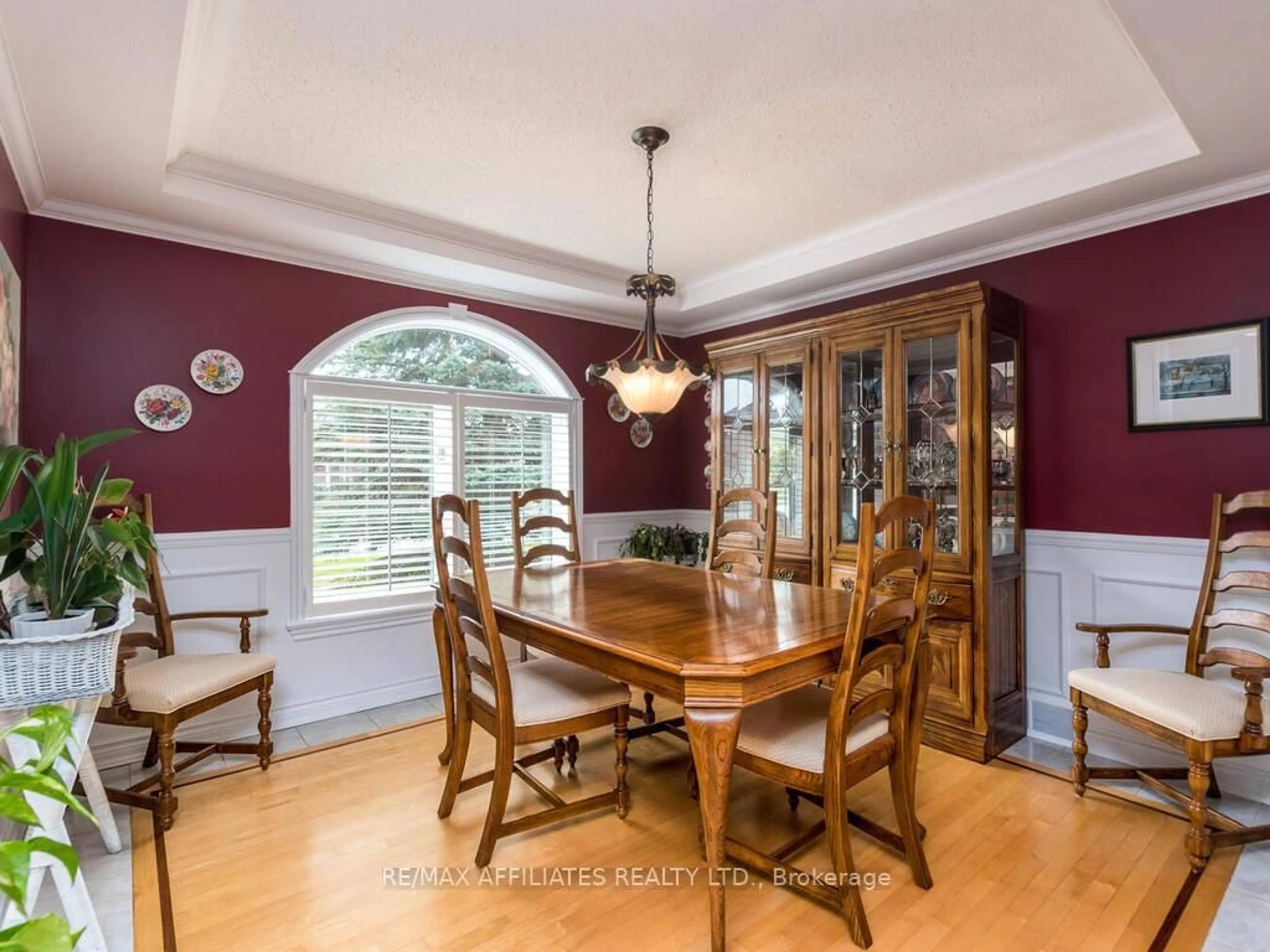Dining room, unknown for 32 MIKA St, Stittsville Ontario K2S 1K8