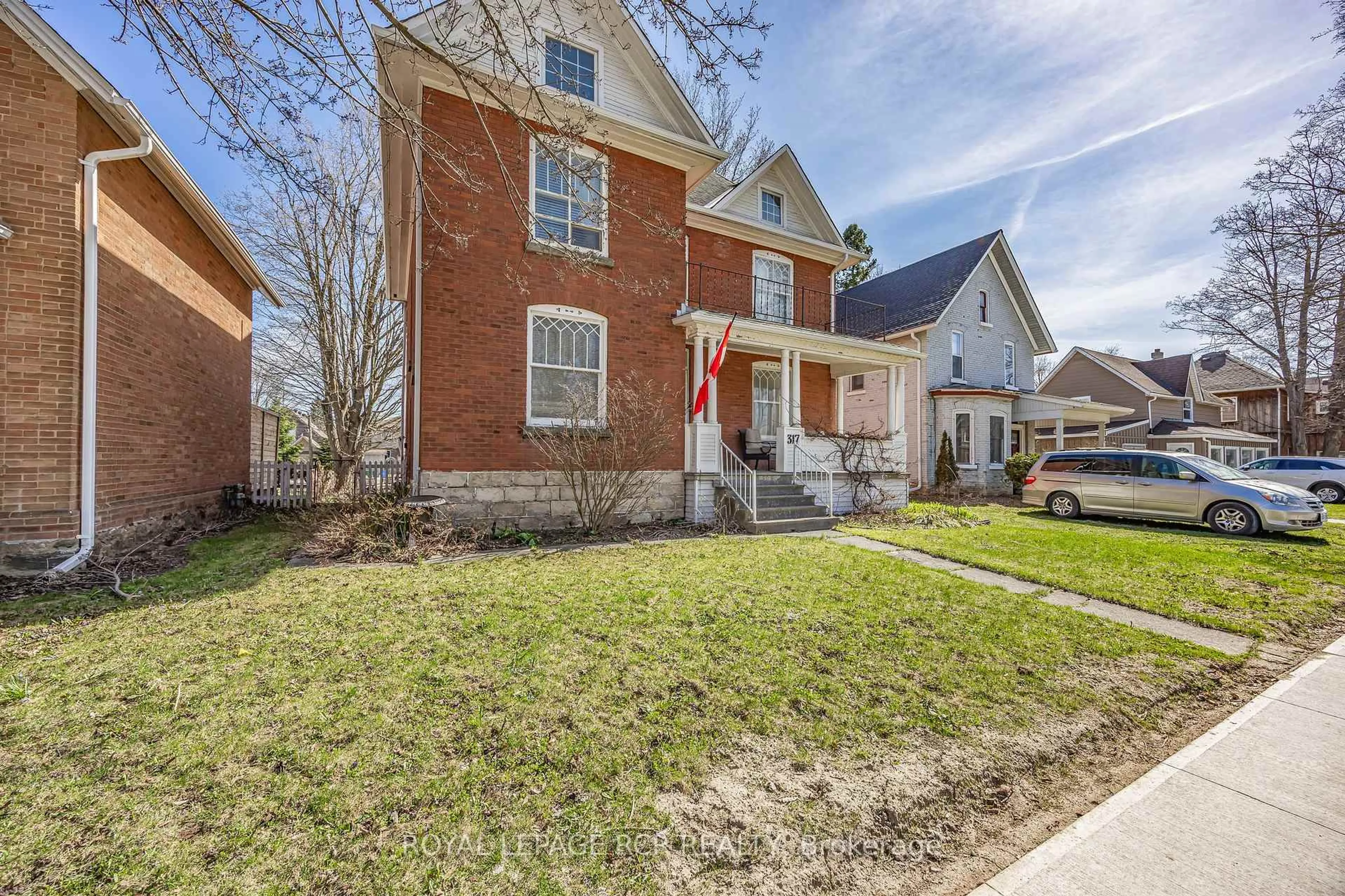 Home with brick exterior material, street for 317 Main St, Shelburne Ontario L9V 2Y7