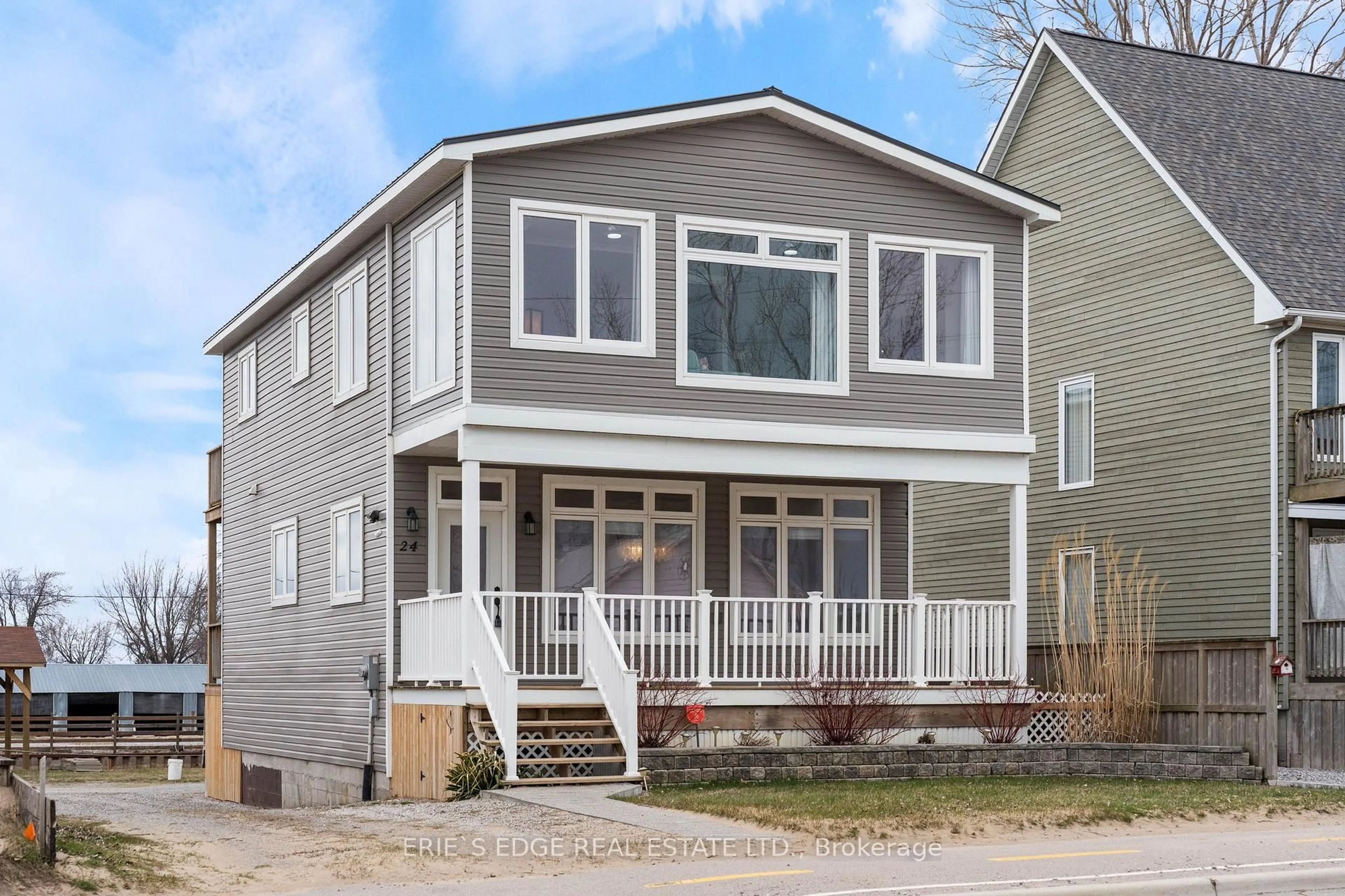 Home with vinyl exterior material, street for 24 Erie Blvd, Norfolk Ontario N0E 1M0