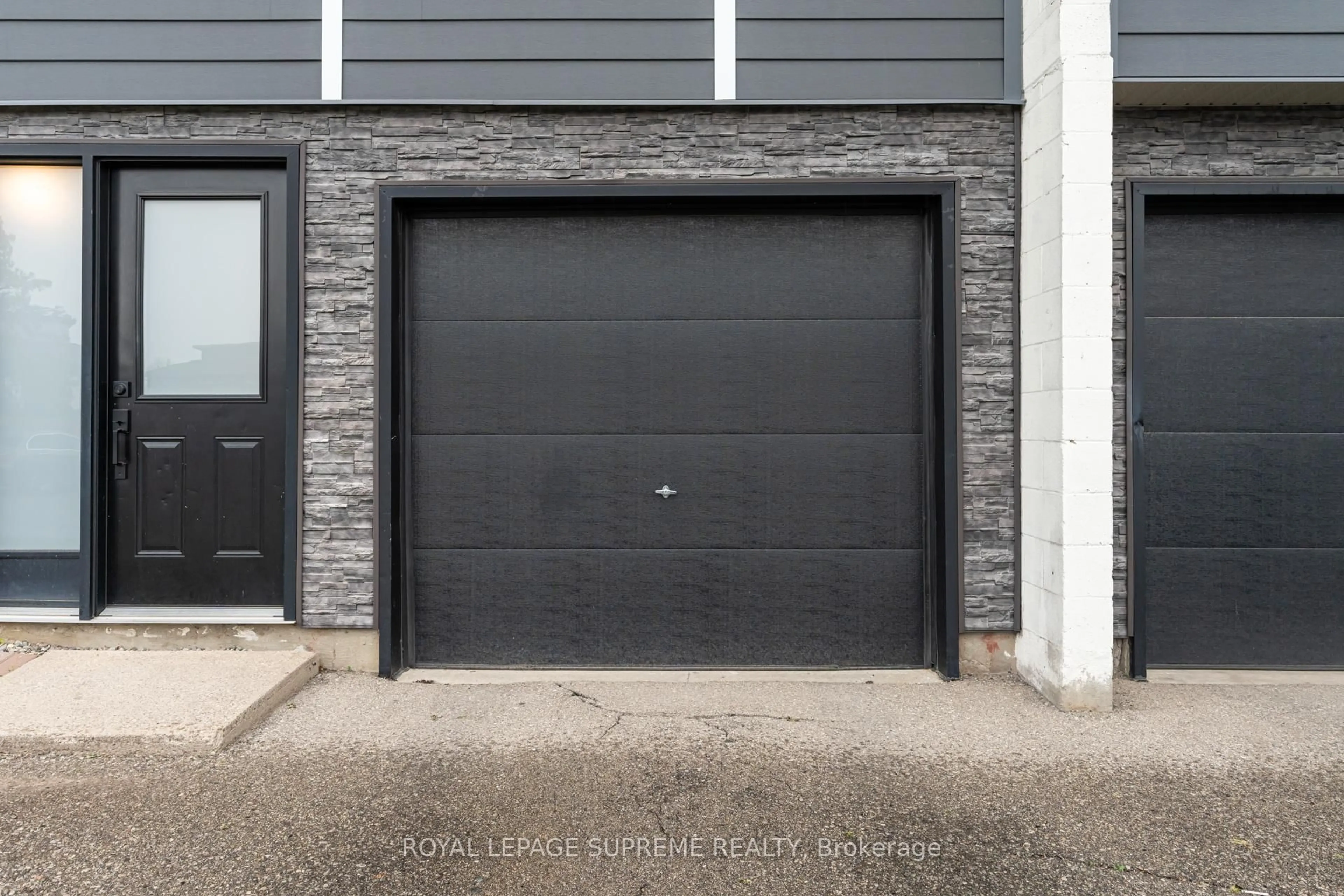 Indoor garage for 135 Chalmers St #21, Cambridge Ontario N1R 6M2