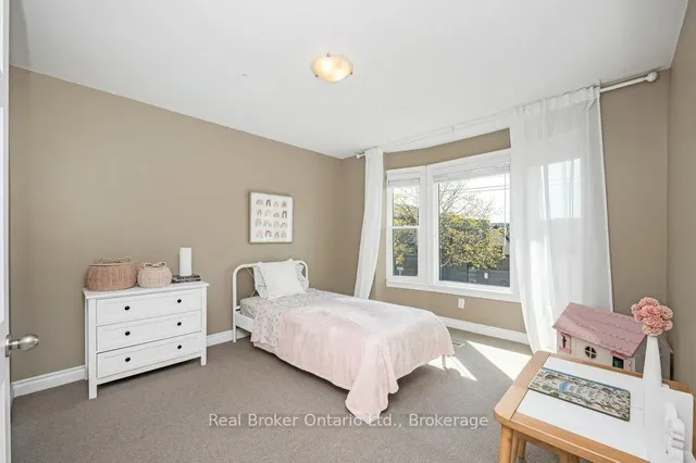 Additional property image - 18 Kensington Ave
