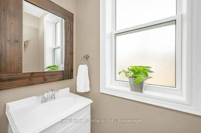 Additional property image - 18 Kensington Ave