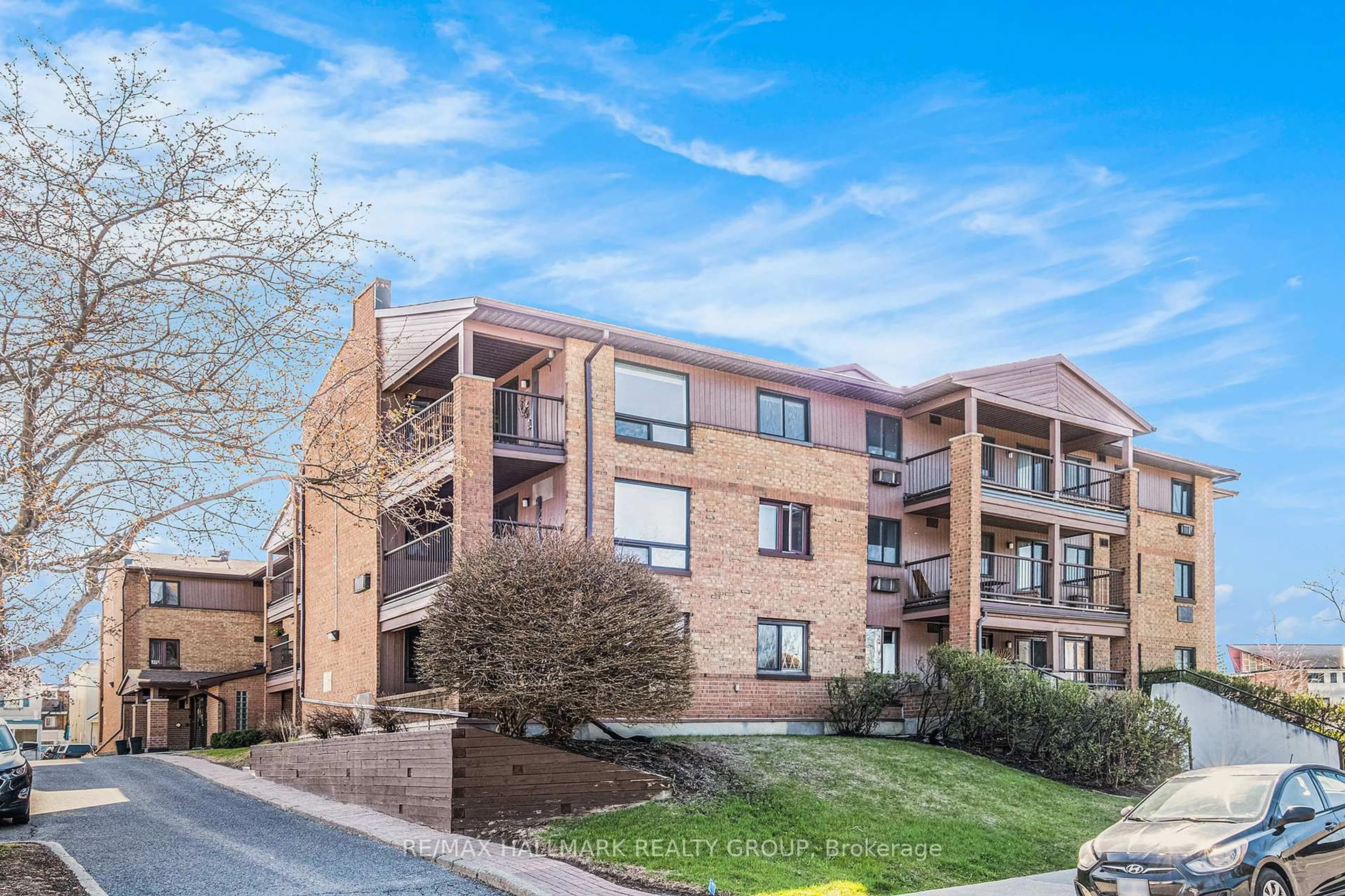 Patio, unknown for 316 Savard Ave #306, Ottawa Ontario K1L 7S2