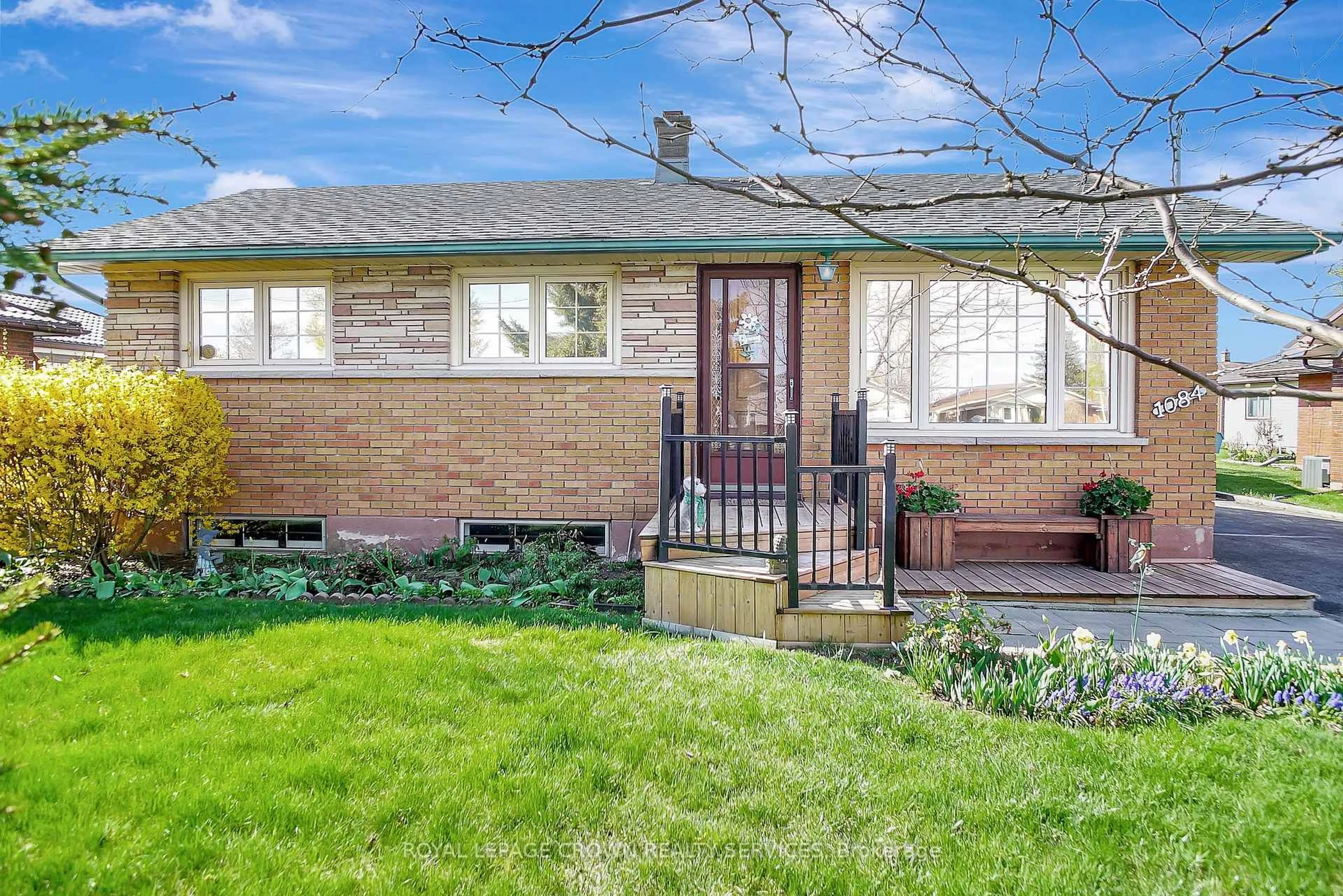 Home with brick exterior material, street for 1084 Devonshire Ave, Woodstock Ontario N4S 5S4