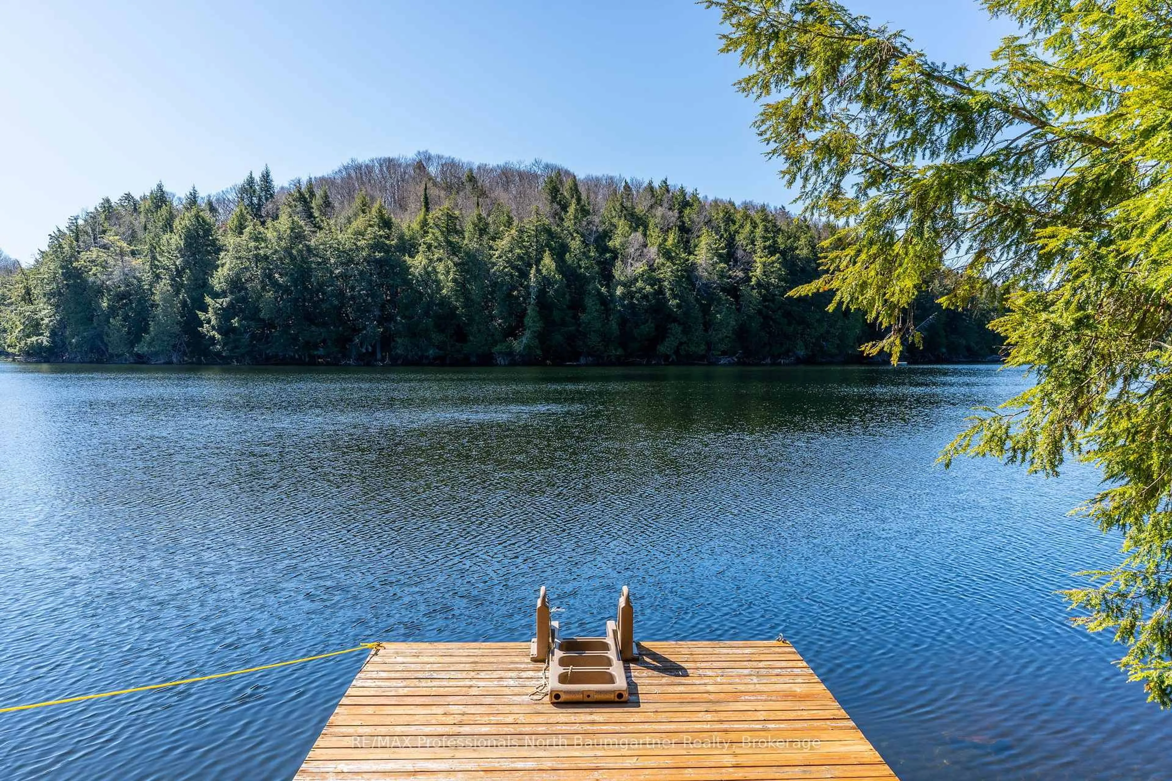 Patio, water/lake/river/ocean view for 1816 Trappers Trail Rd, Dysart et al Ontario K0M 1S0