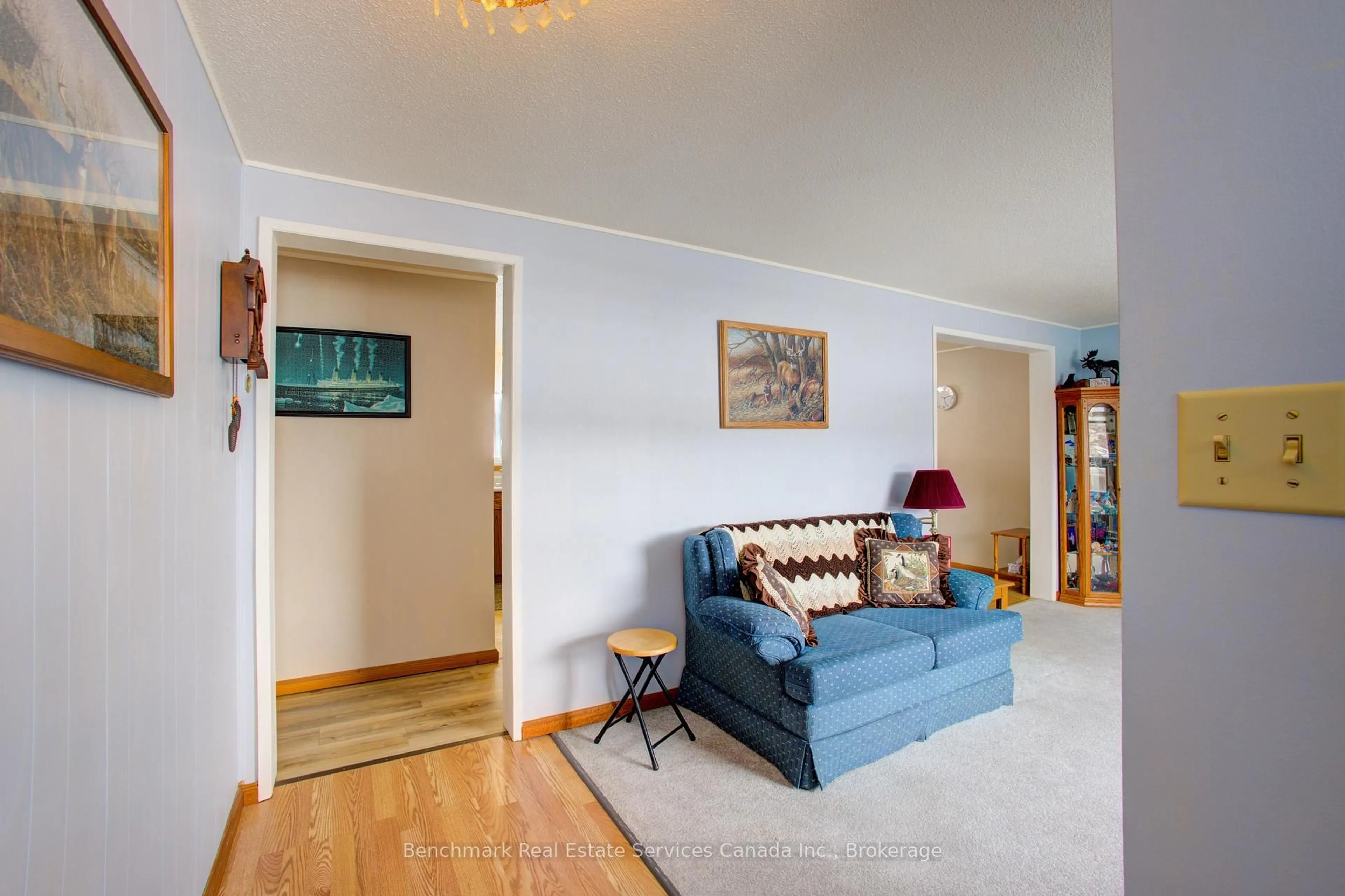 Living room with furniture, unknown for 333 Wellington St, St. Marys Ontario N4X 0B3