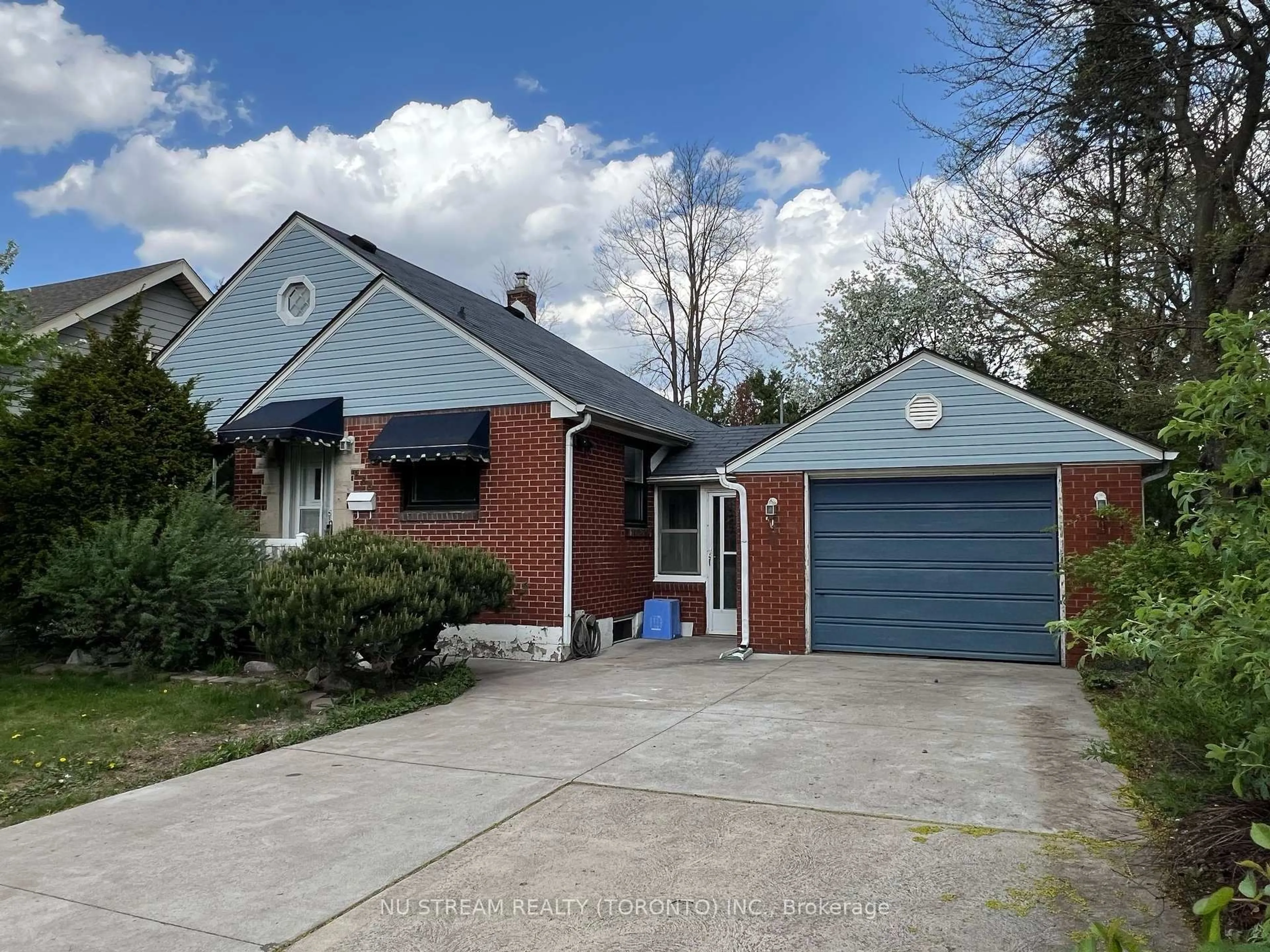 Home with brick exterior material, street for 688 Rosedale Ave, Windsor Ontario N9C 2N8