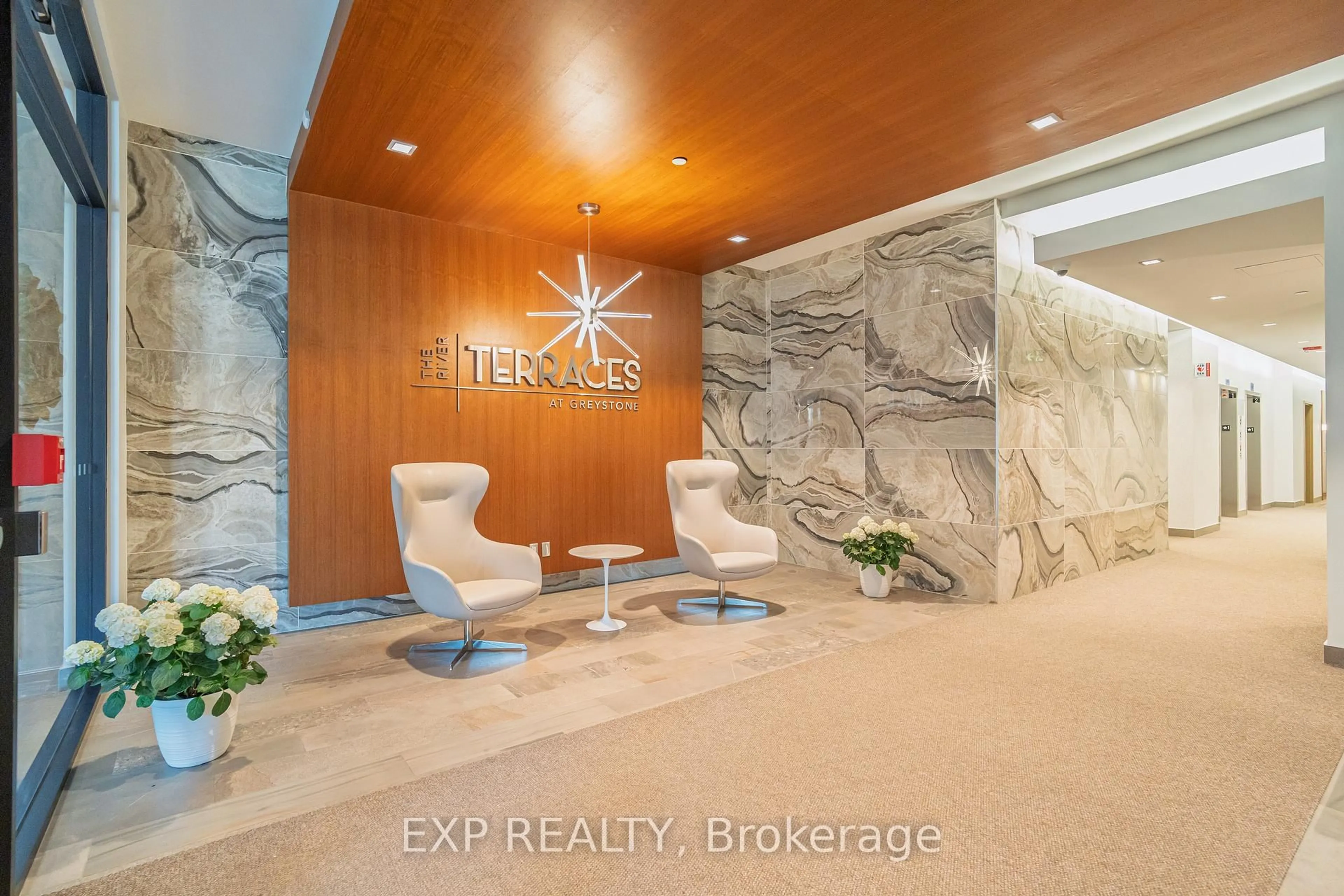 Lobby for 570 De Mazenod Ave Ave #209, Ottawa Ontario K1S 5X2