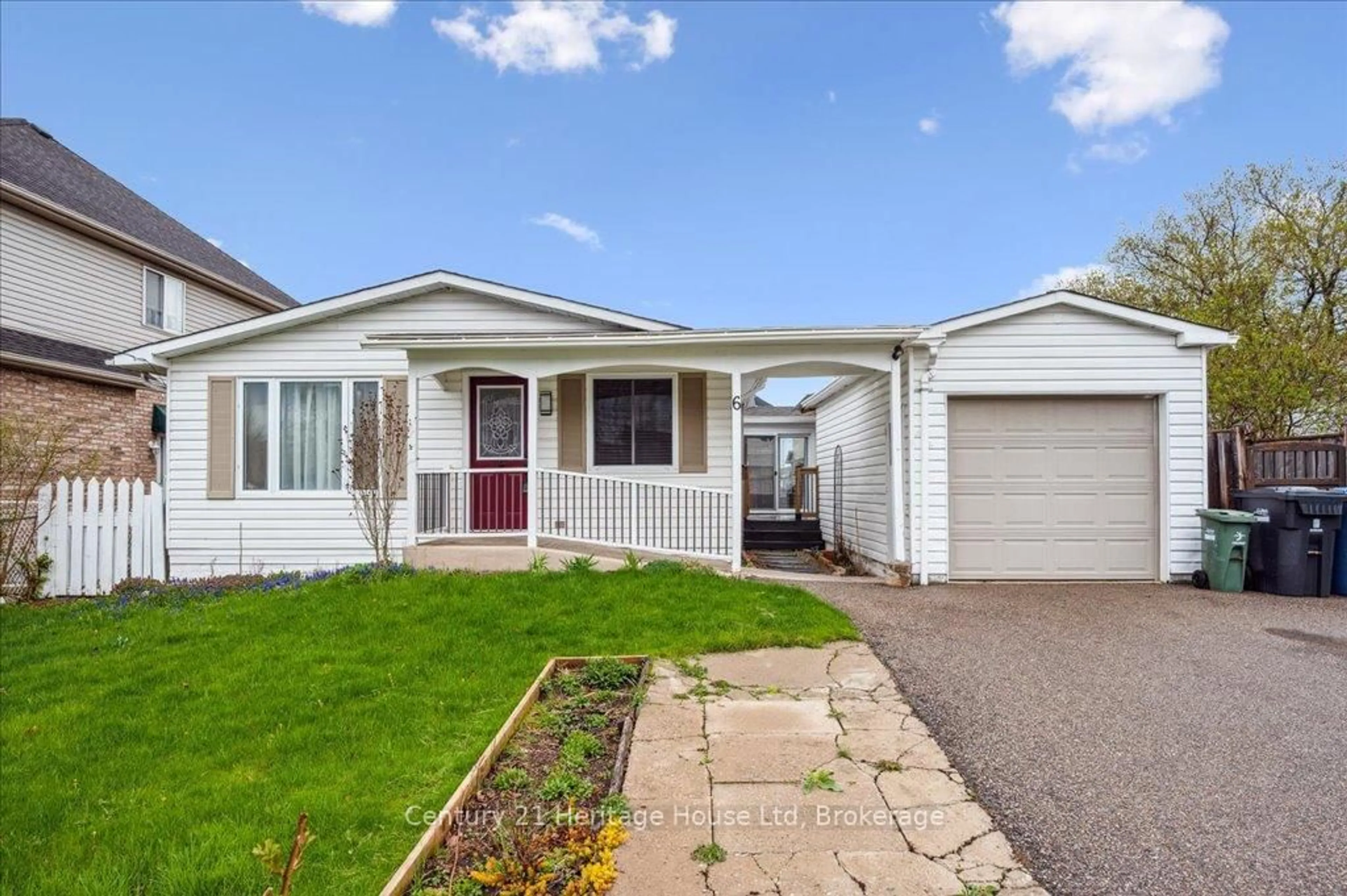 Home with vinyl exterior material, street for 6 Ferndale Ave, Guelph Ontario N1E 1B4