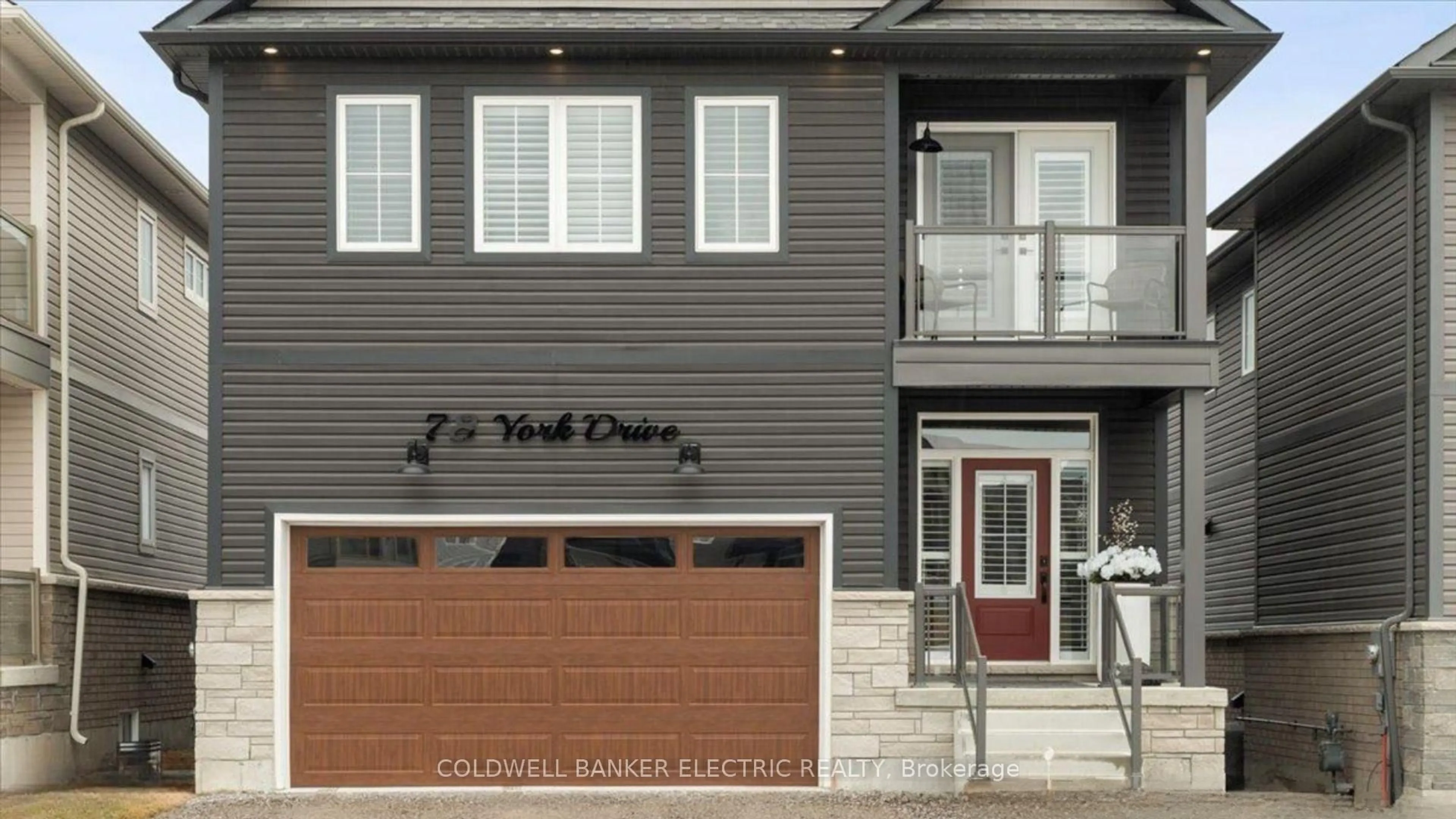 Home with vinyl exterior material, street for 78 York Dr, Peterborough North Ontario K9K 0H7