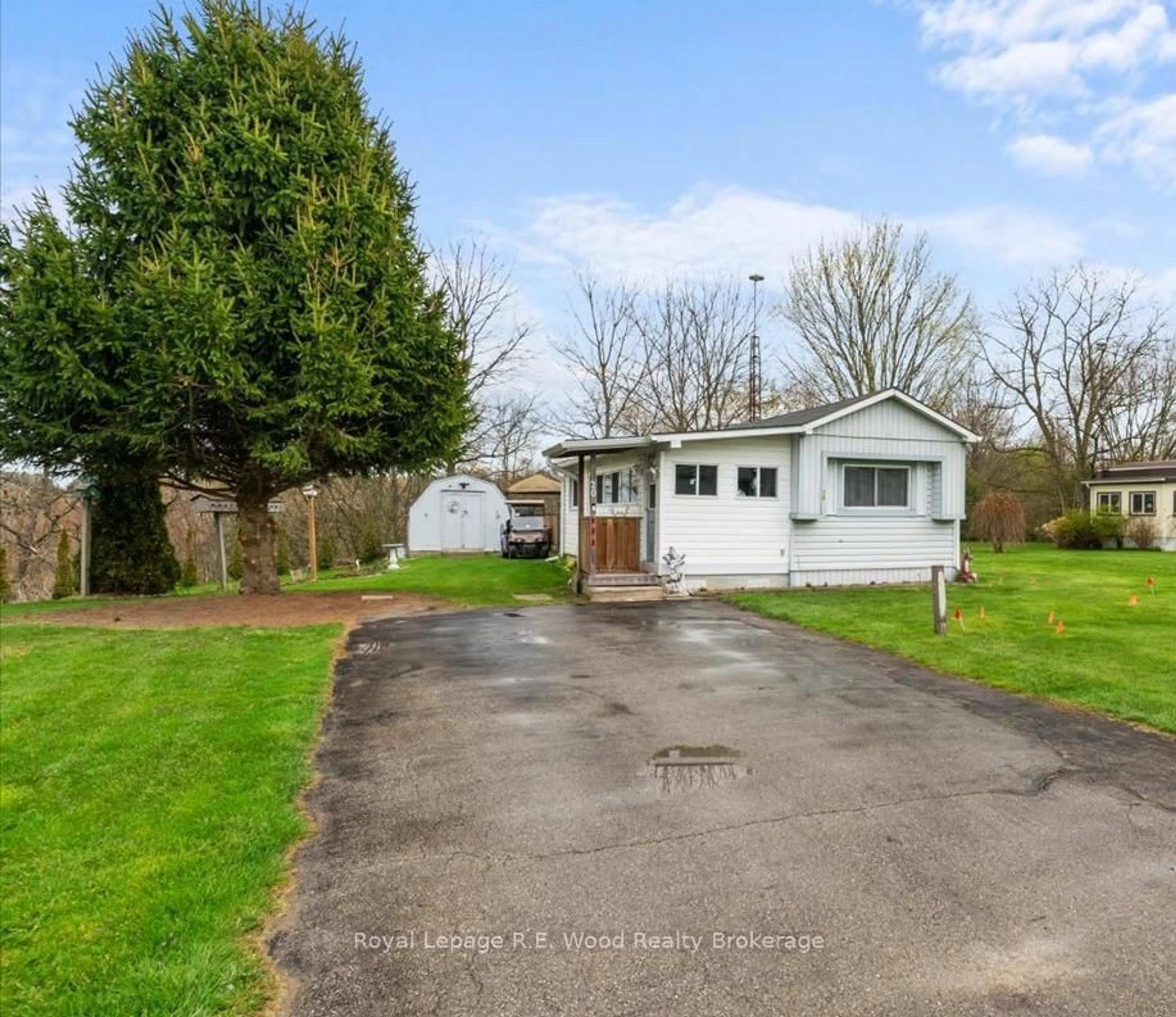 A pic from outside/outdoor area/front of a property/back of a property/a pic from drone, street for 4899 Plank Rd ##20, Bayham Ontario N0J 1Z0