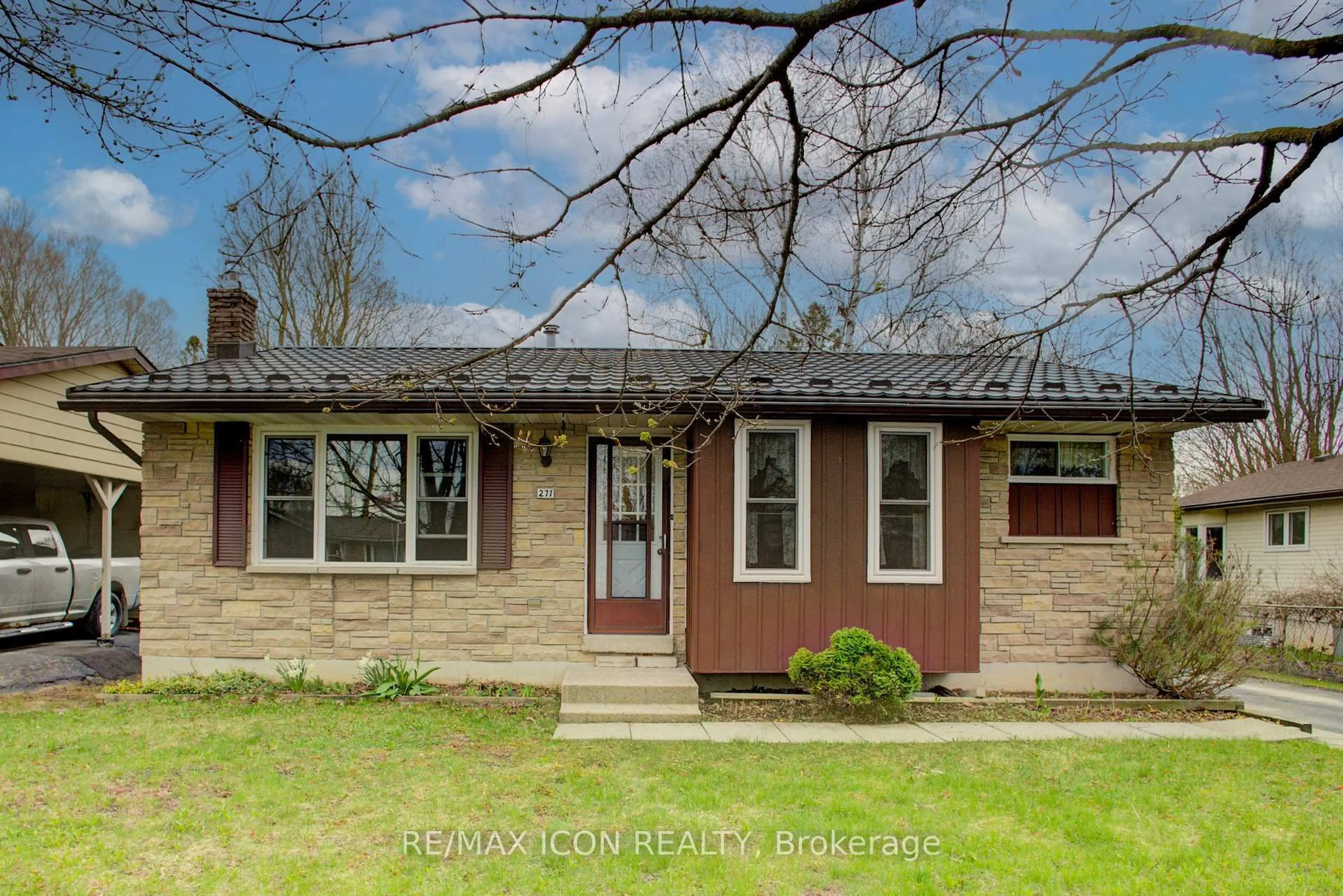 Home with brick exterior material, street for 271 Forest Glen Cres, Wellington North Ontario N0G 2L2