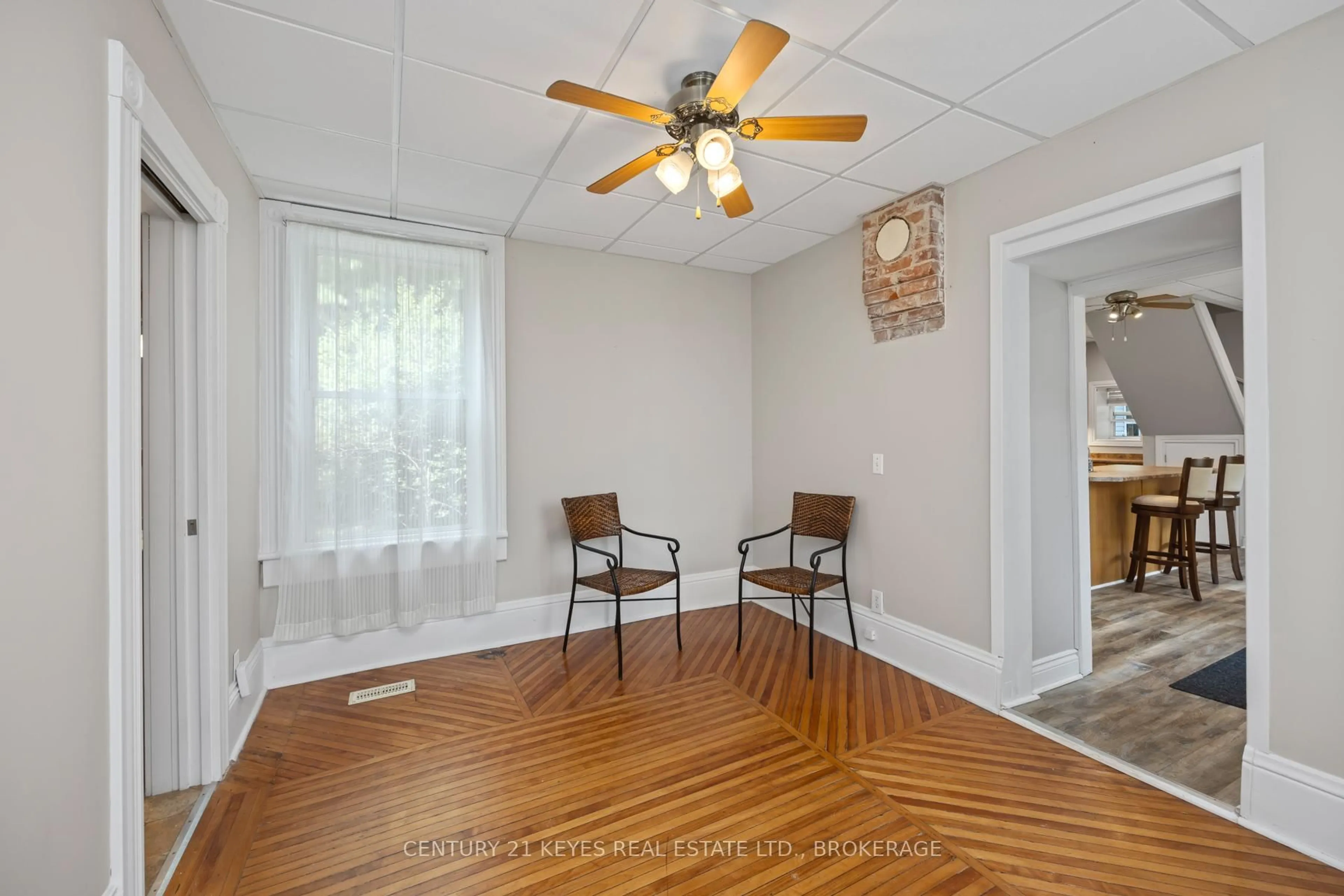 A pic of a room for 195 Market St, Gananoque Ontario K7G 2M6