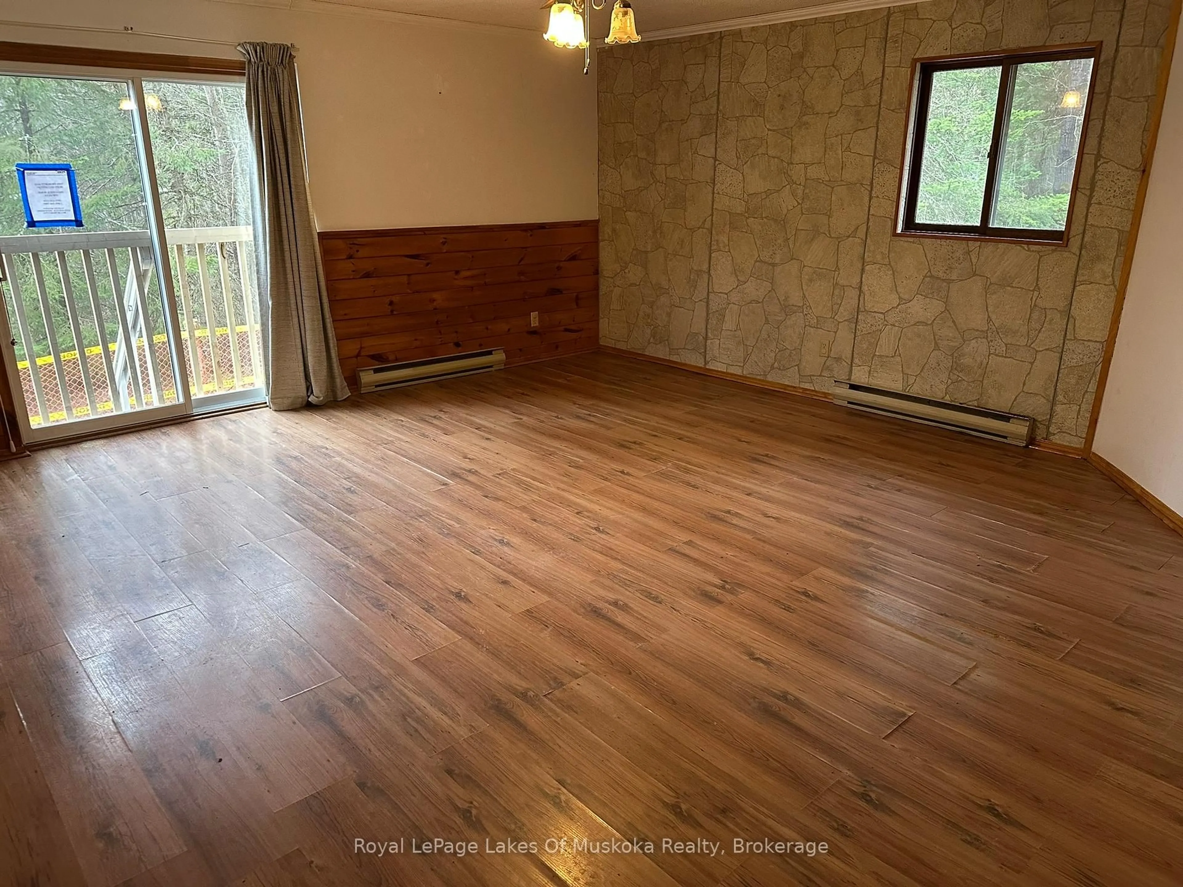 A pic of a room for 1326 Old North Rd, Huntsville Ontario P1H 2J4