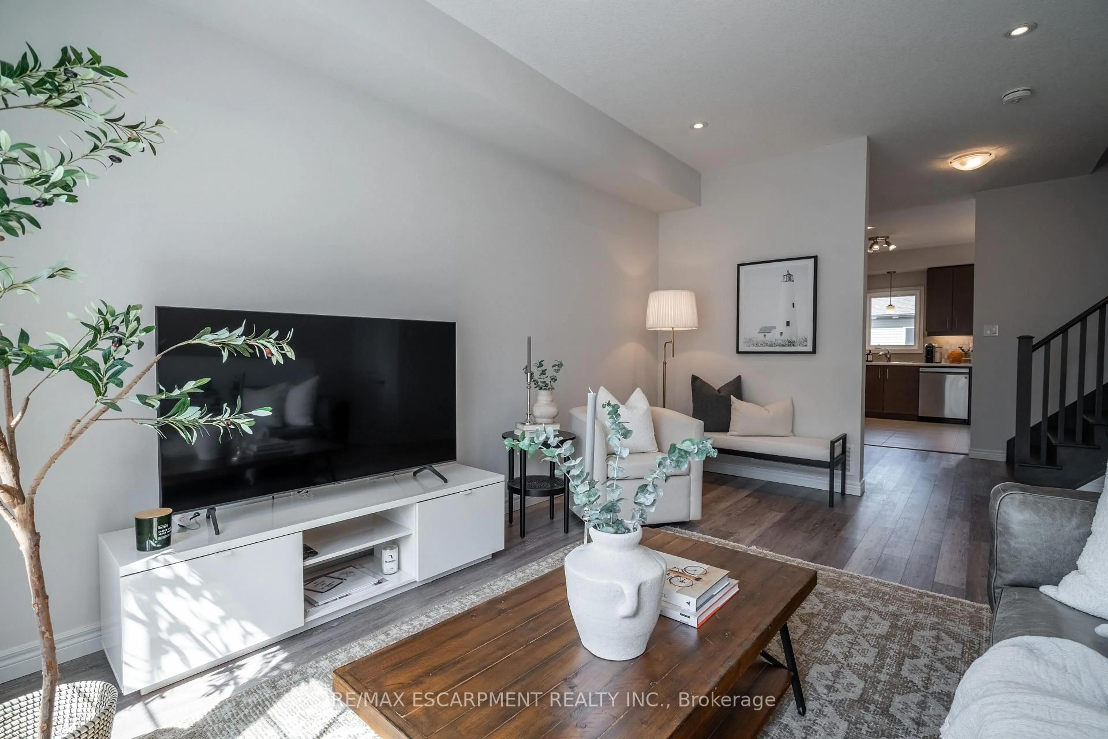 Living room with furniture, unknown for 36 Marr Lane, Hamilton Ontario L9K 0K1