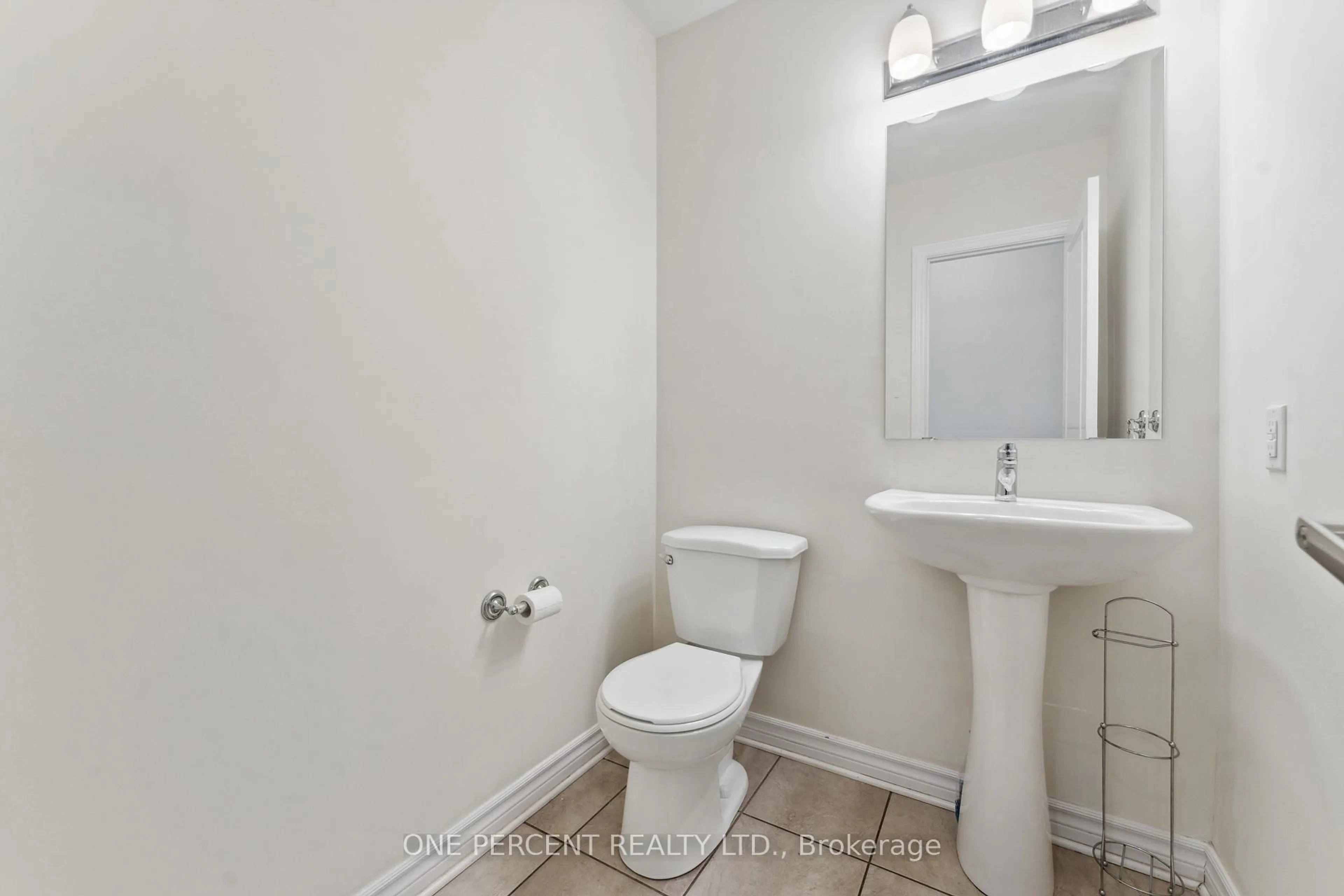 A pic of a room for 552 Genevriers St, Ottawa Ontario K4A 3W4