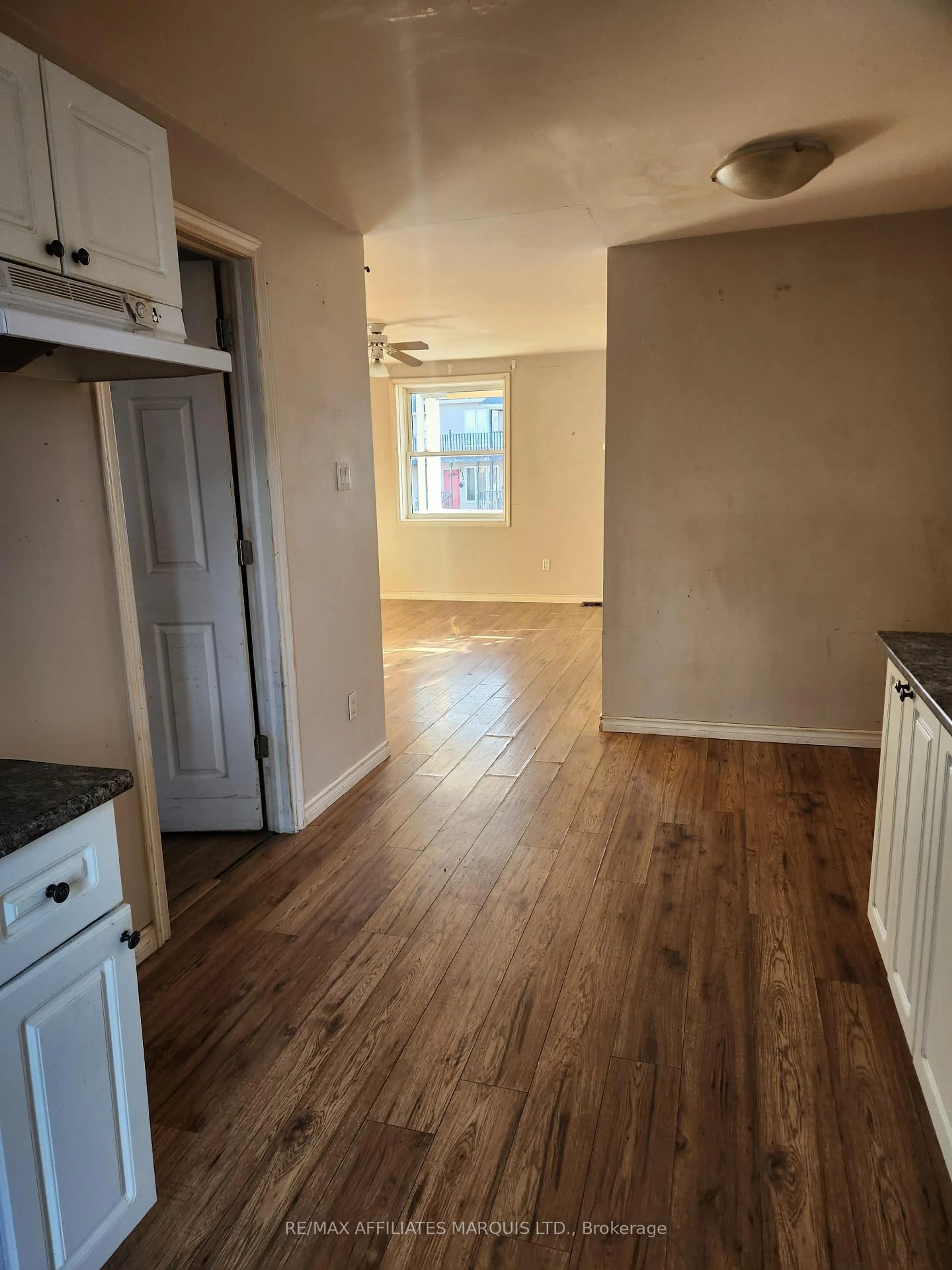 A pic of a room for 115-115A Belmont St, Cornwall Ontario K6H 4Z2