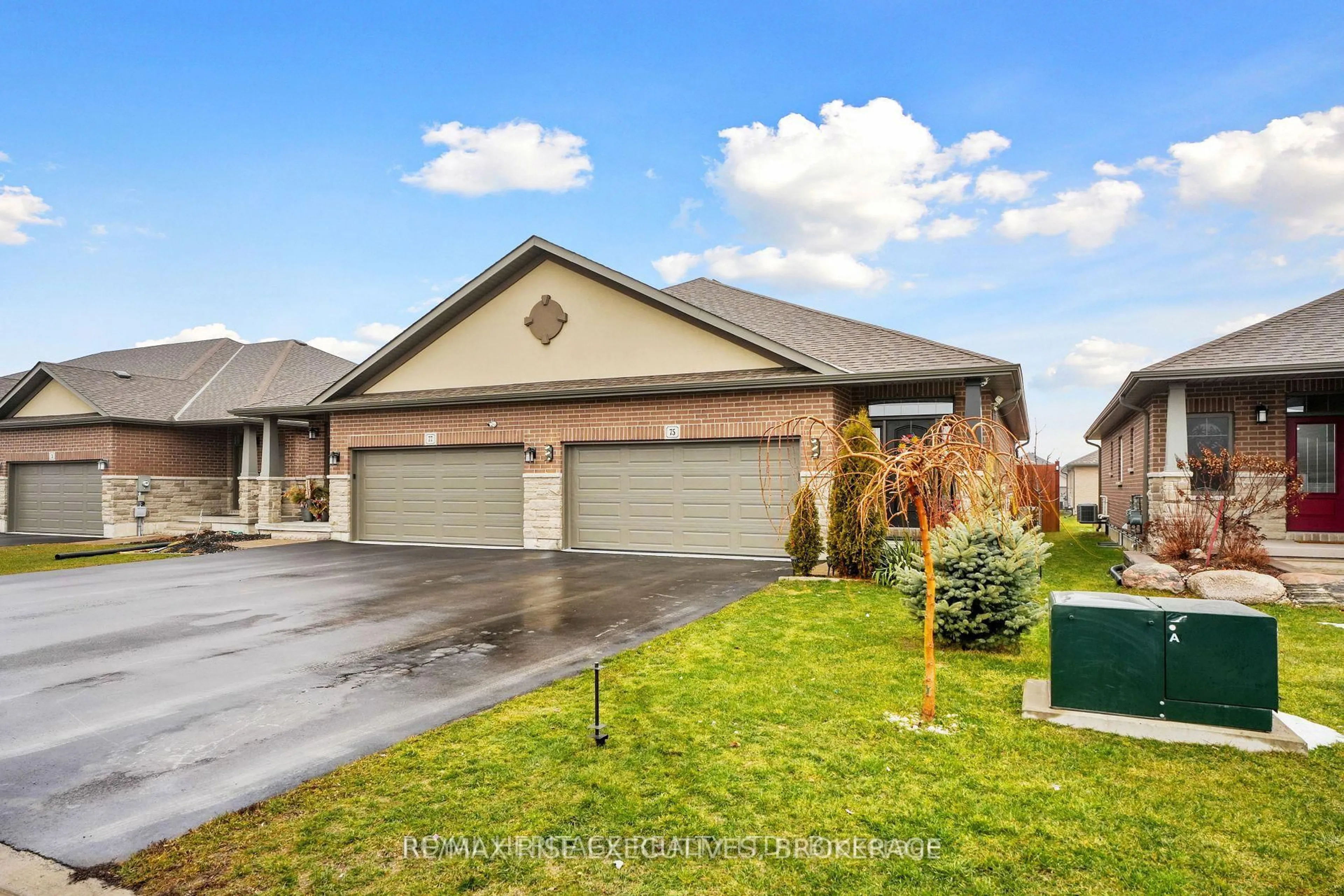 Home with brick exterior material, street for 75 Farmington Cres, Belleville Ontario K8N 0J9