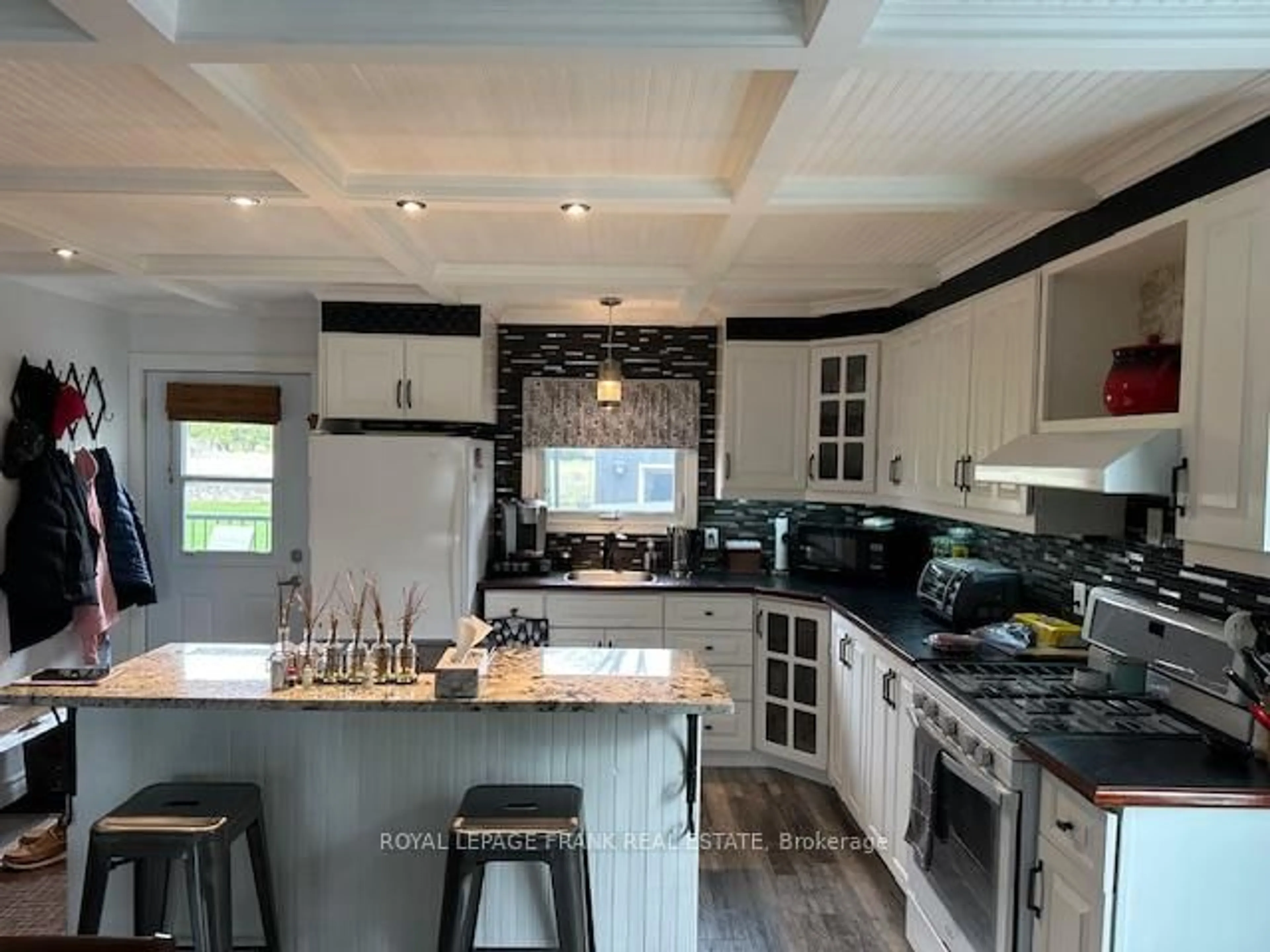 Contemporary kitchen, unknown for 147 Alpine Lake Rd, Trent Lakes Ontario K0M 1A0