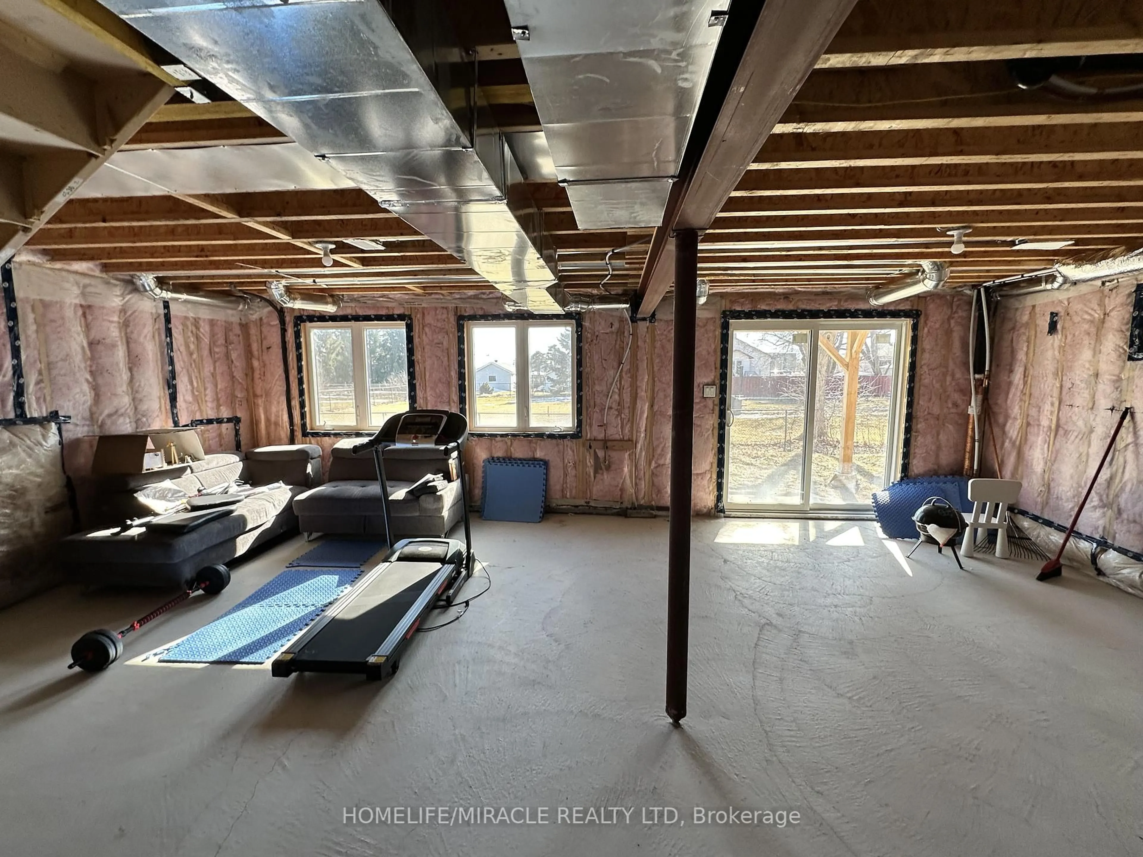 A pic of a room for 114 David St, Haldimand Ontario N0A 1H0