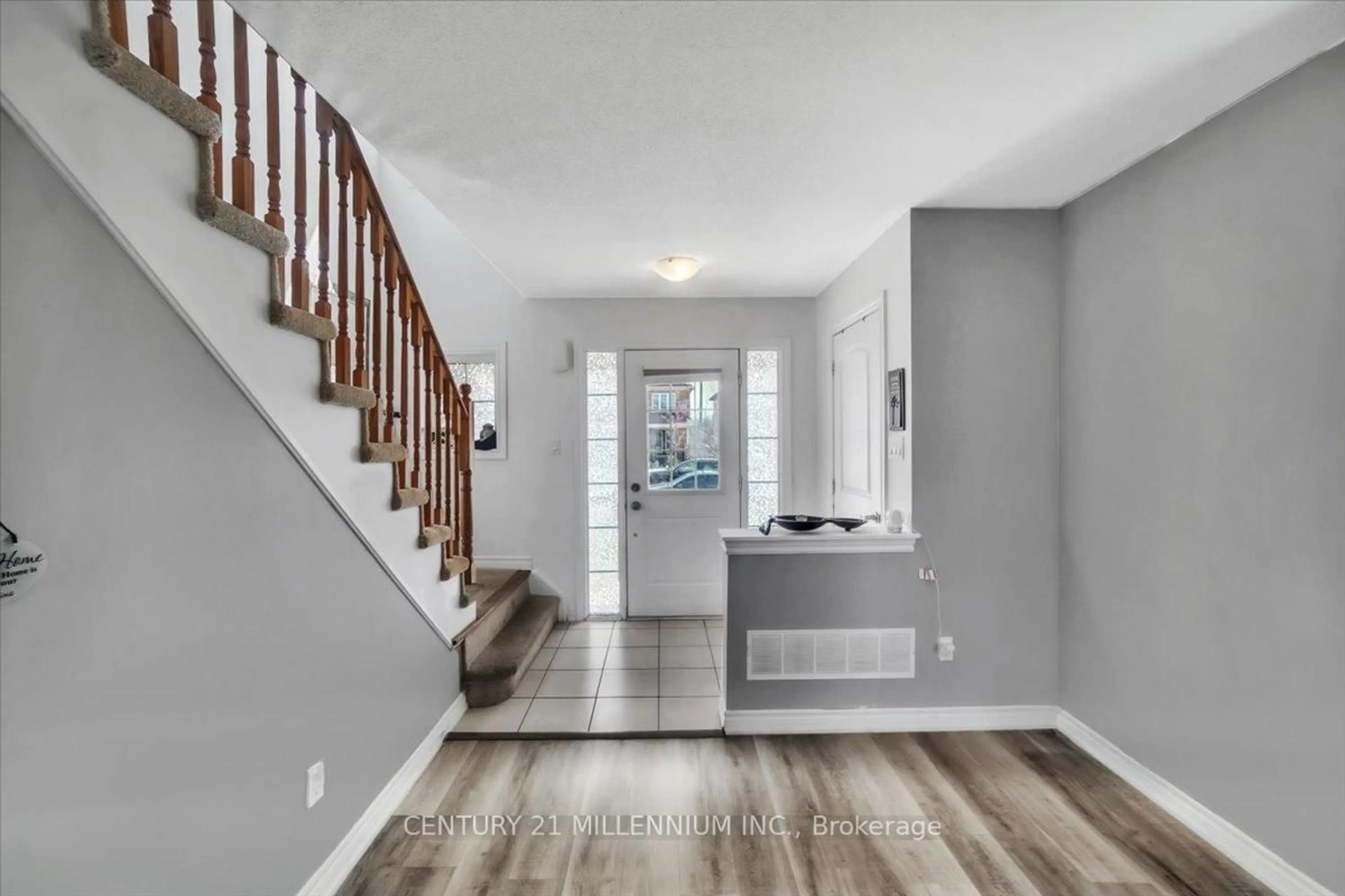 Indoor entryway for 320 Moody St, Southgate Ontario N0C 1B0