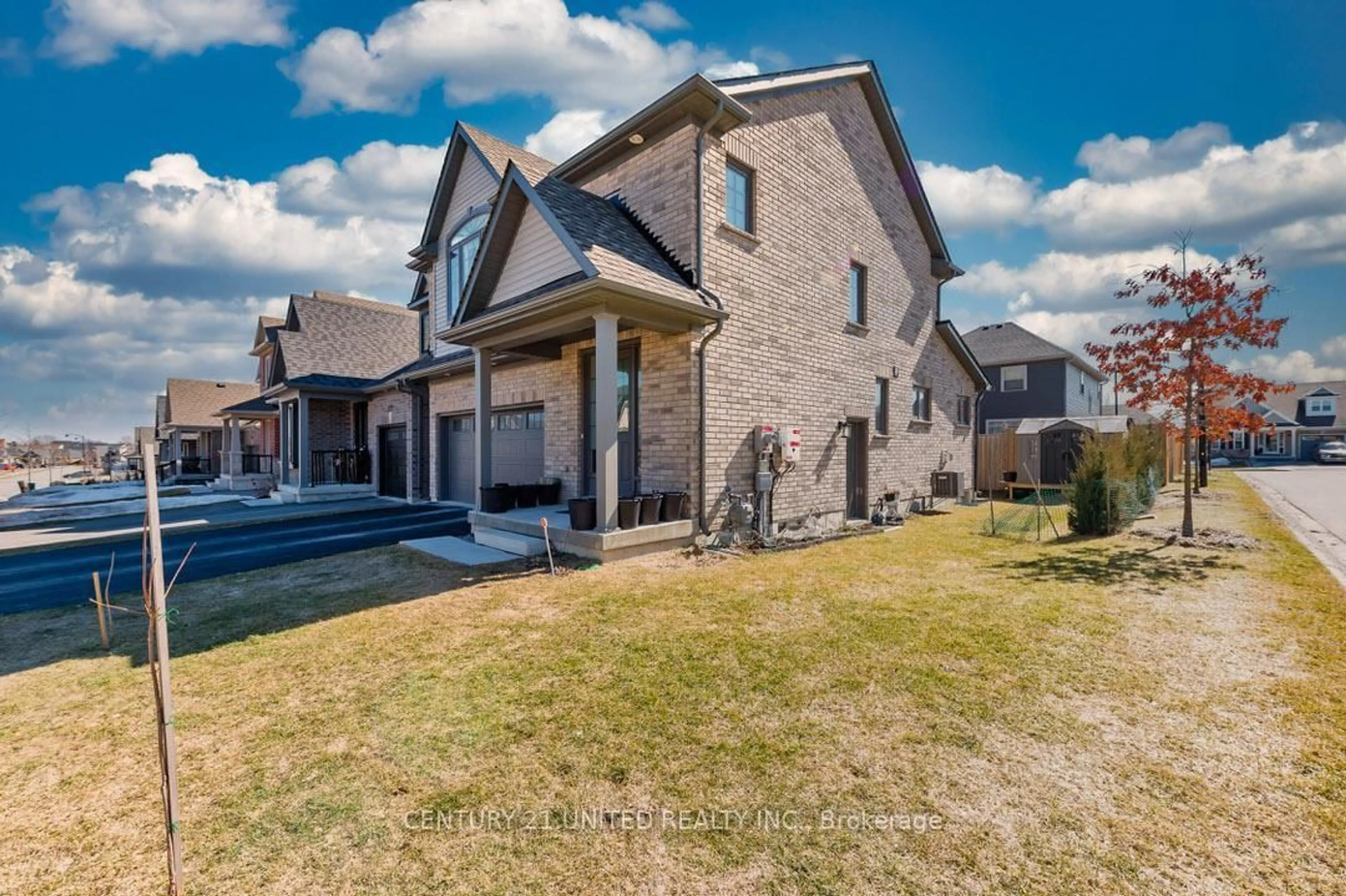 Home with brick exterior material, street for 275 Noftall Gdns, Peterborough North Ontario K9H 0H9