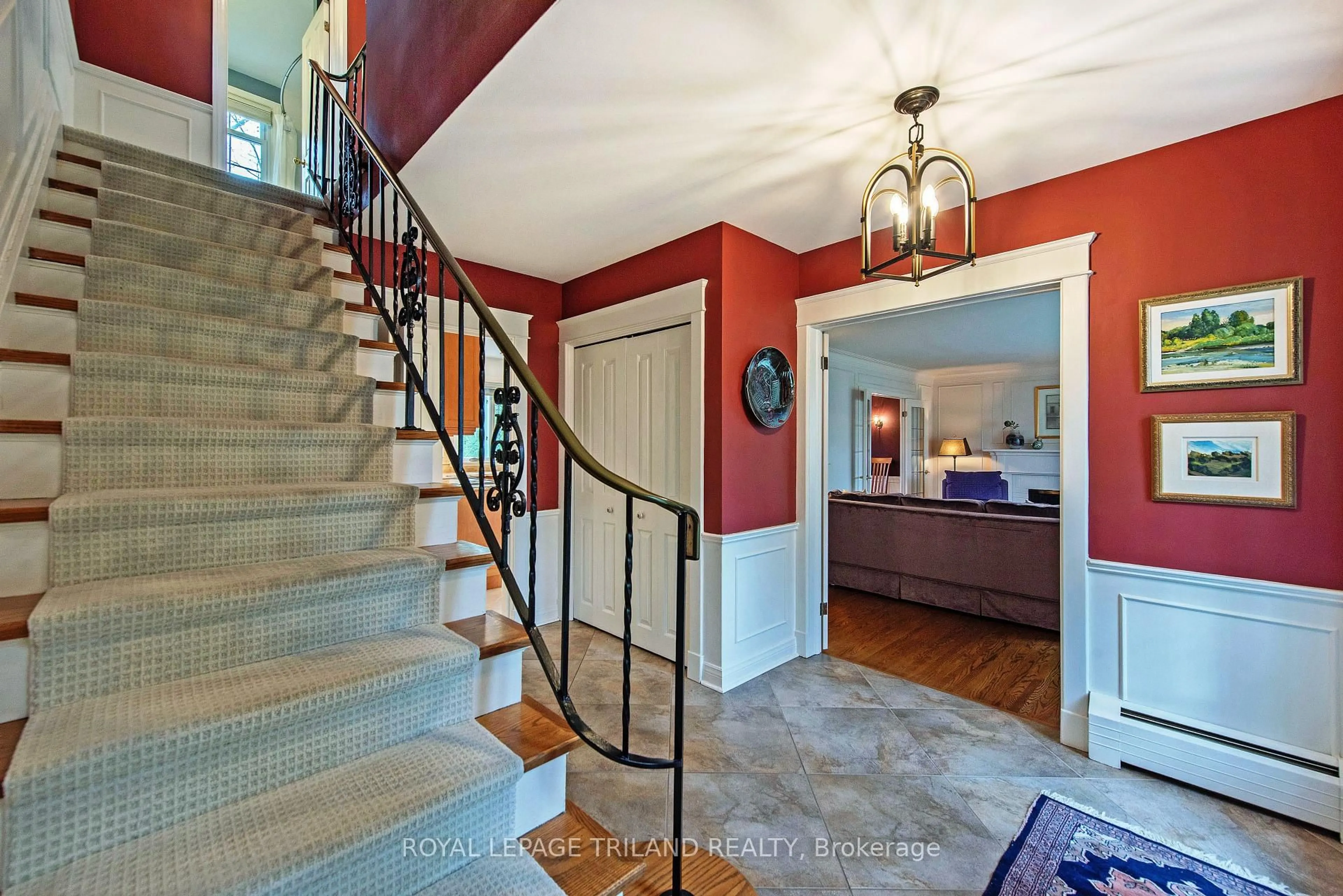 Unknown for 852 Manchester Rd, London Ontario N6H 4J9
