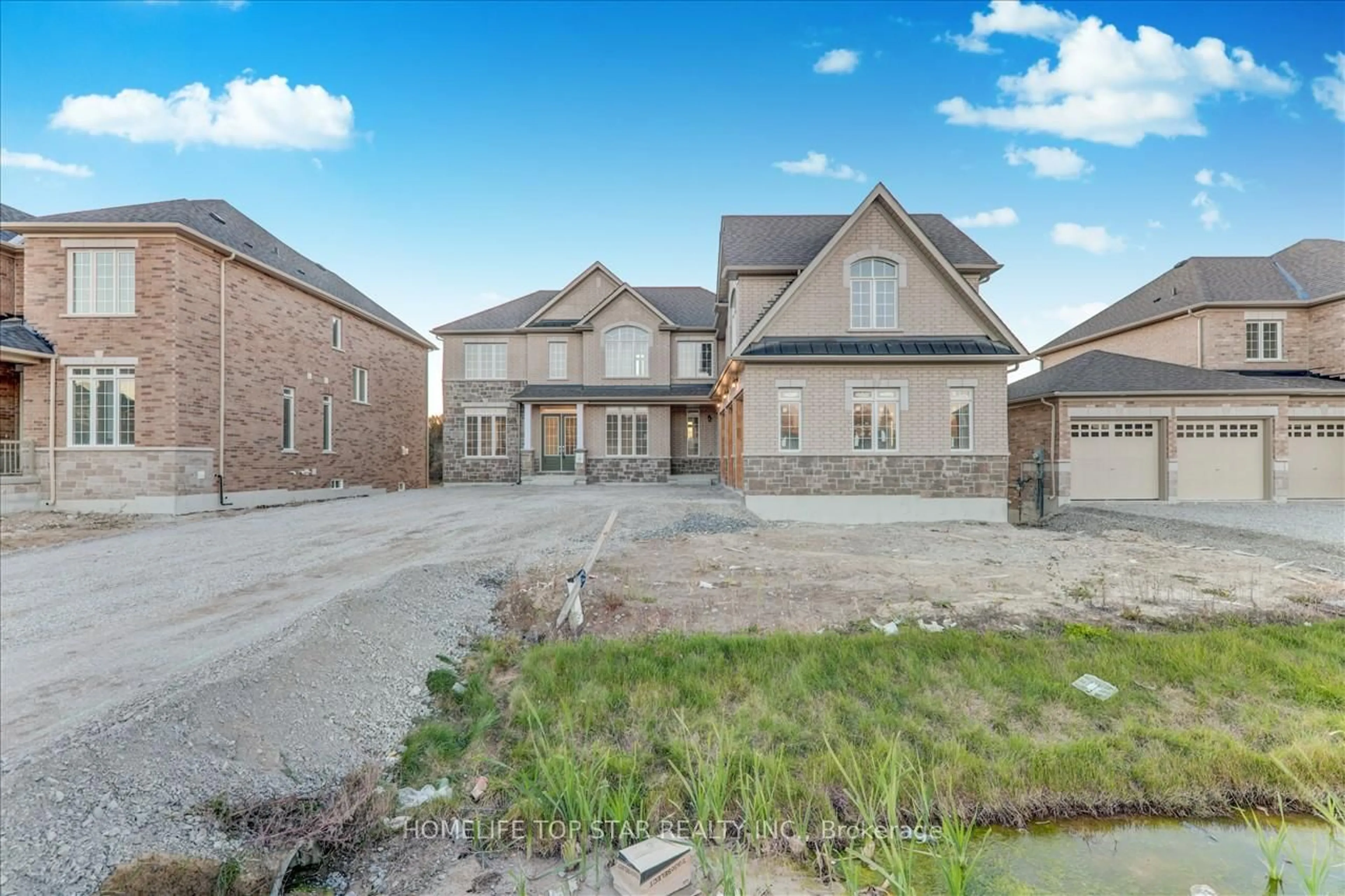 A pic from outside/outdoor area/front of a property/back of a property/a pic from drone, street for 48 Golden Mdws Dr, Otonabee-South Monaghan Ontario K9J 0K8
