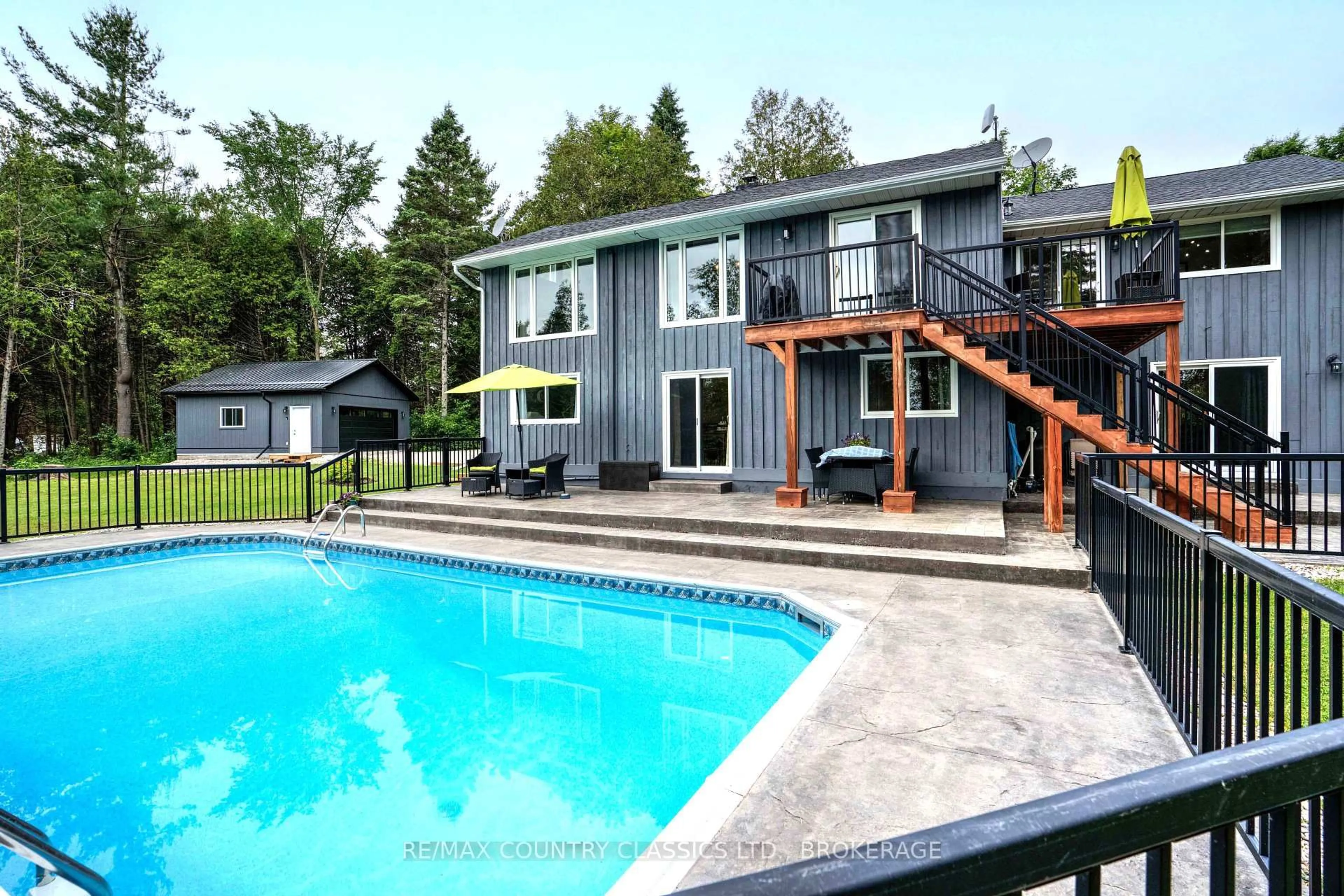 Unknown for 1729 BATHURST UPPER 5TH N/A, Perth Ontario K7H 3C9