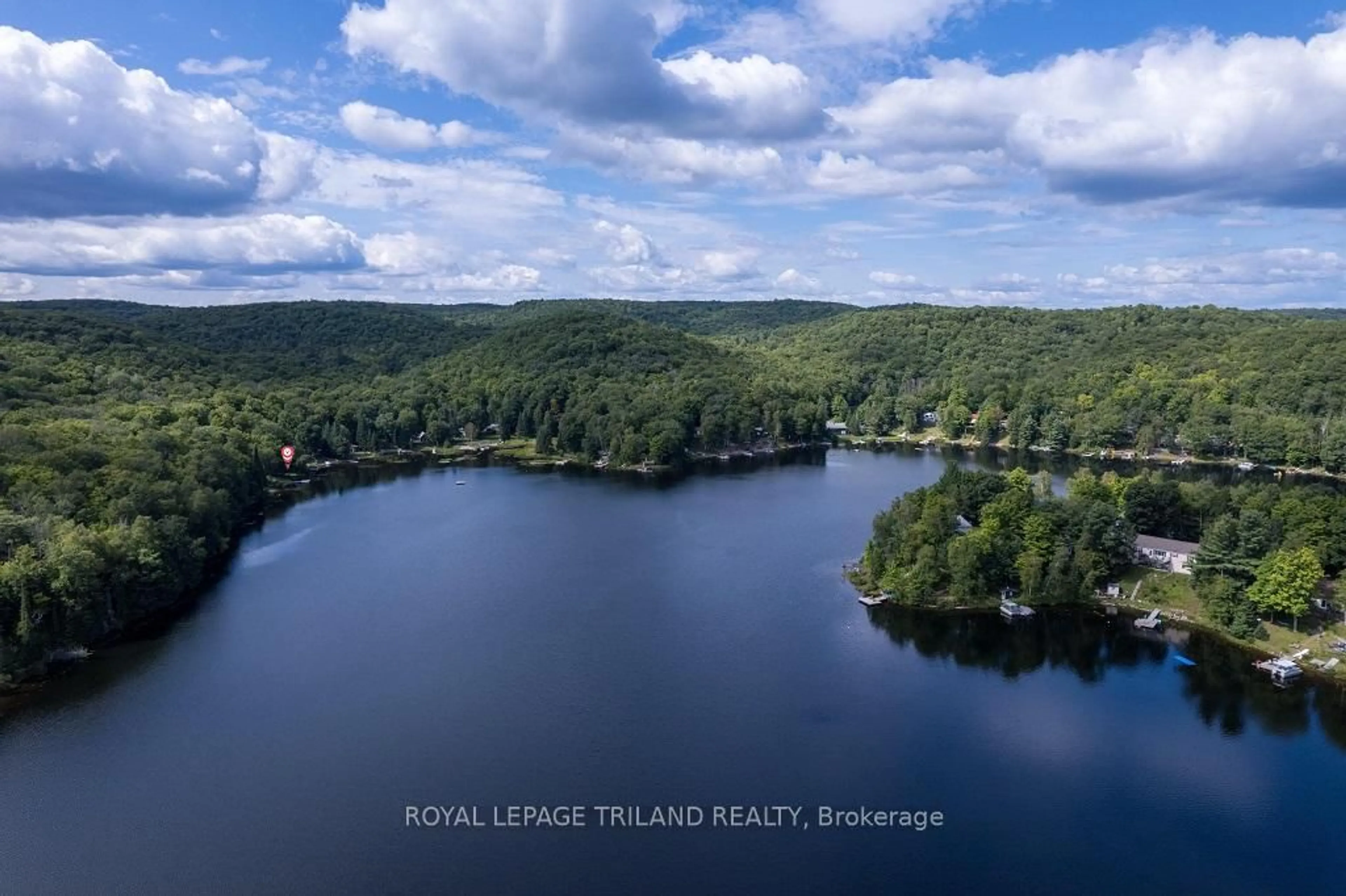 A pic from outside/outdoor area/front of a property/back of a property/a pic from drone, water/lake/river/ocean view for 383 Siddon Lake Pl, Bancroft Ontario K0L 1C0