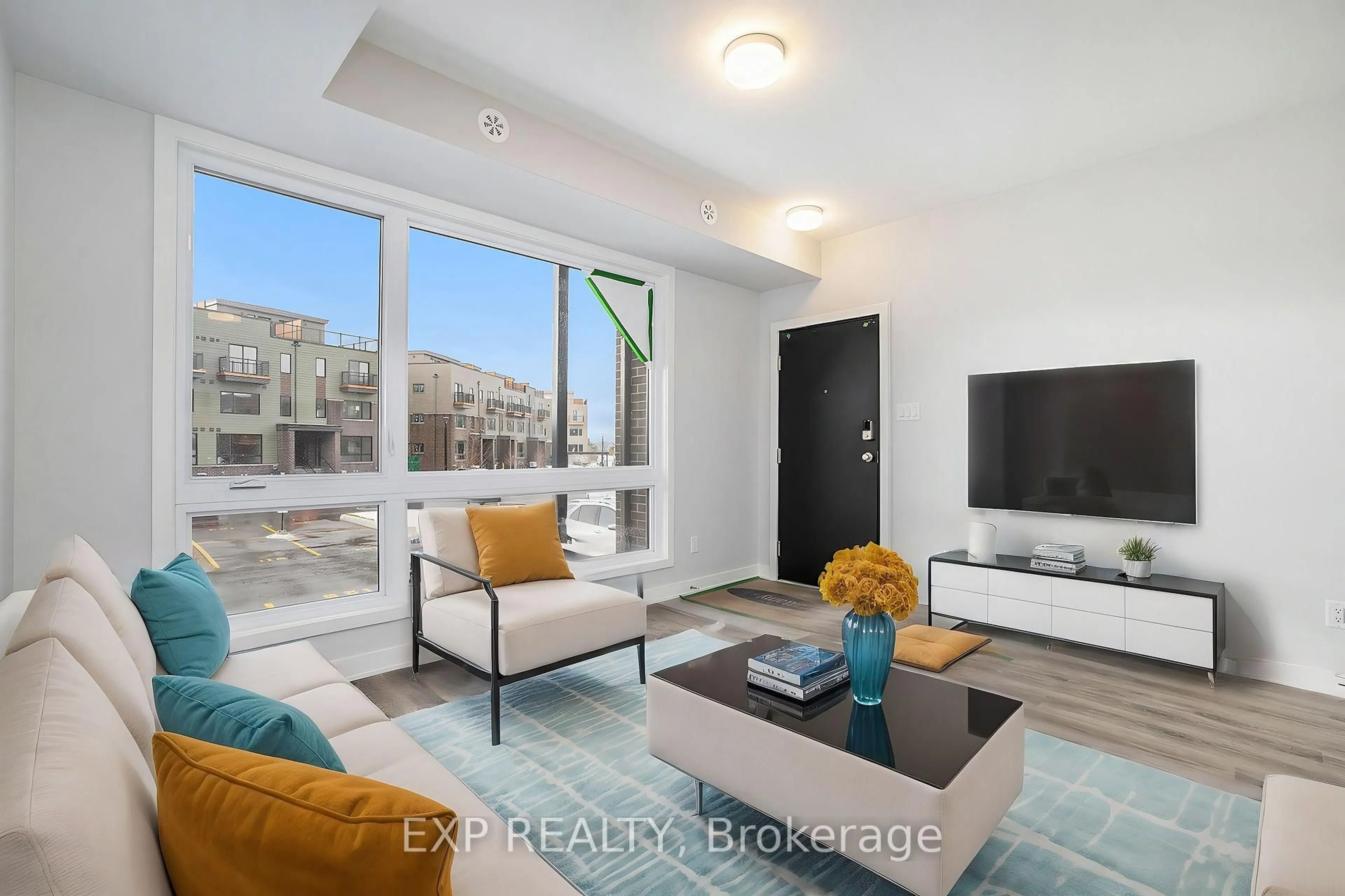 Living room with furniture, ceramic/tile floor for 530 MISHI Private, Ottawa Ontario K1K 0P2