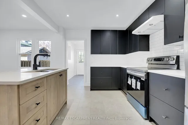 Additional property image - 145 Prospect St