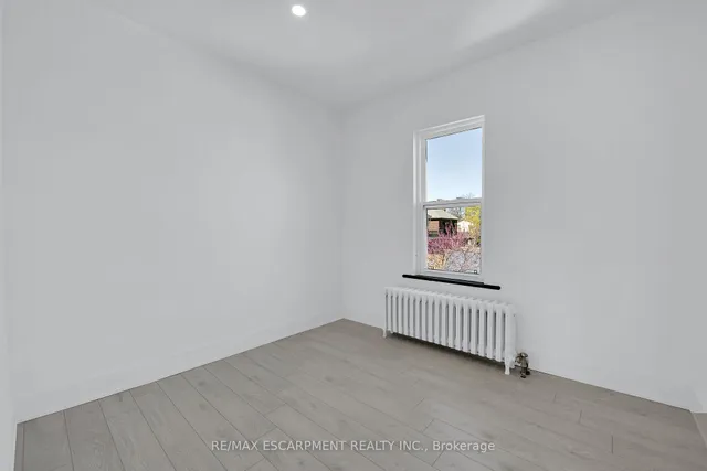 Additional property image - 145 Prospect St