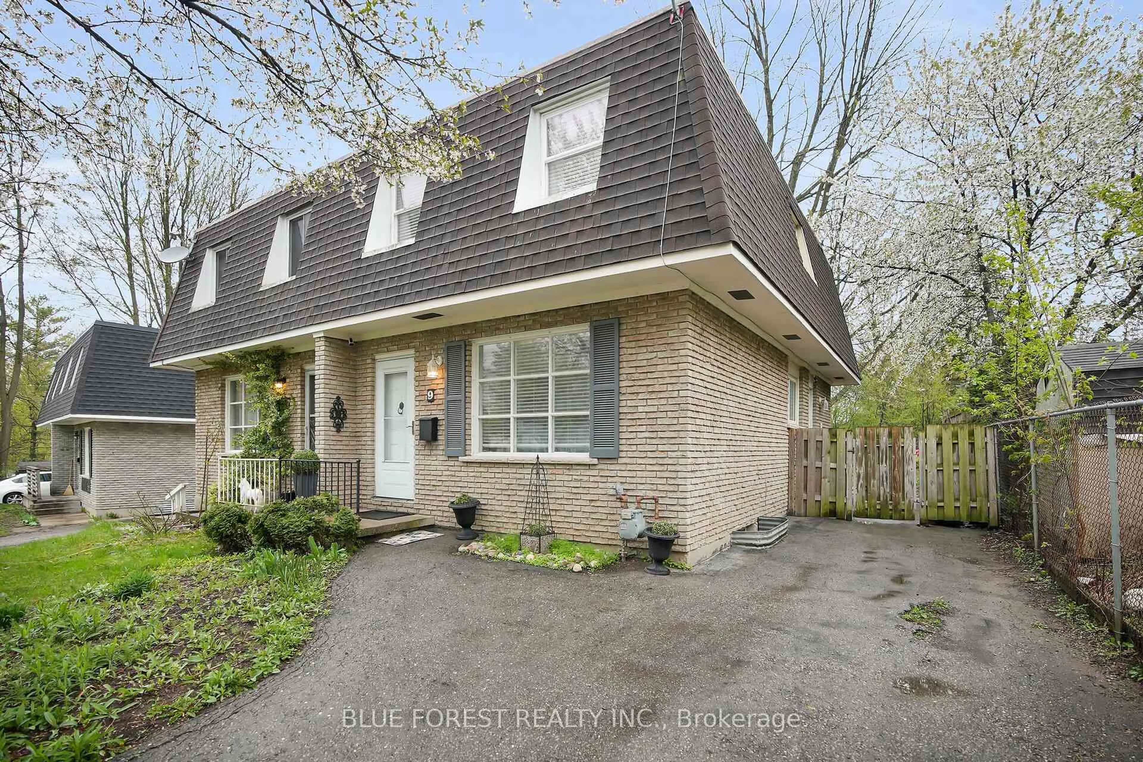 Home with brick exterior material, street for 9 ARDSLEY Rd, London North Ontario N6G 2W3