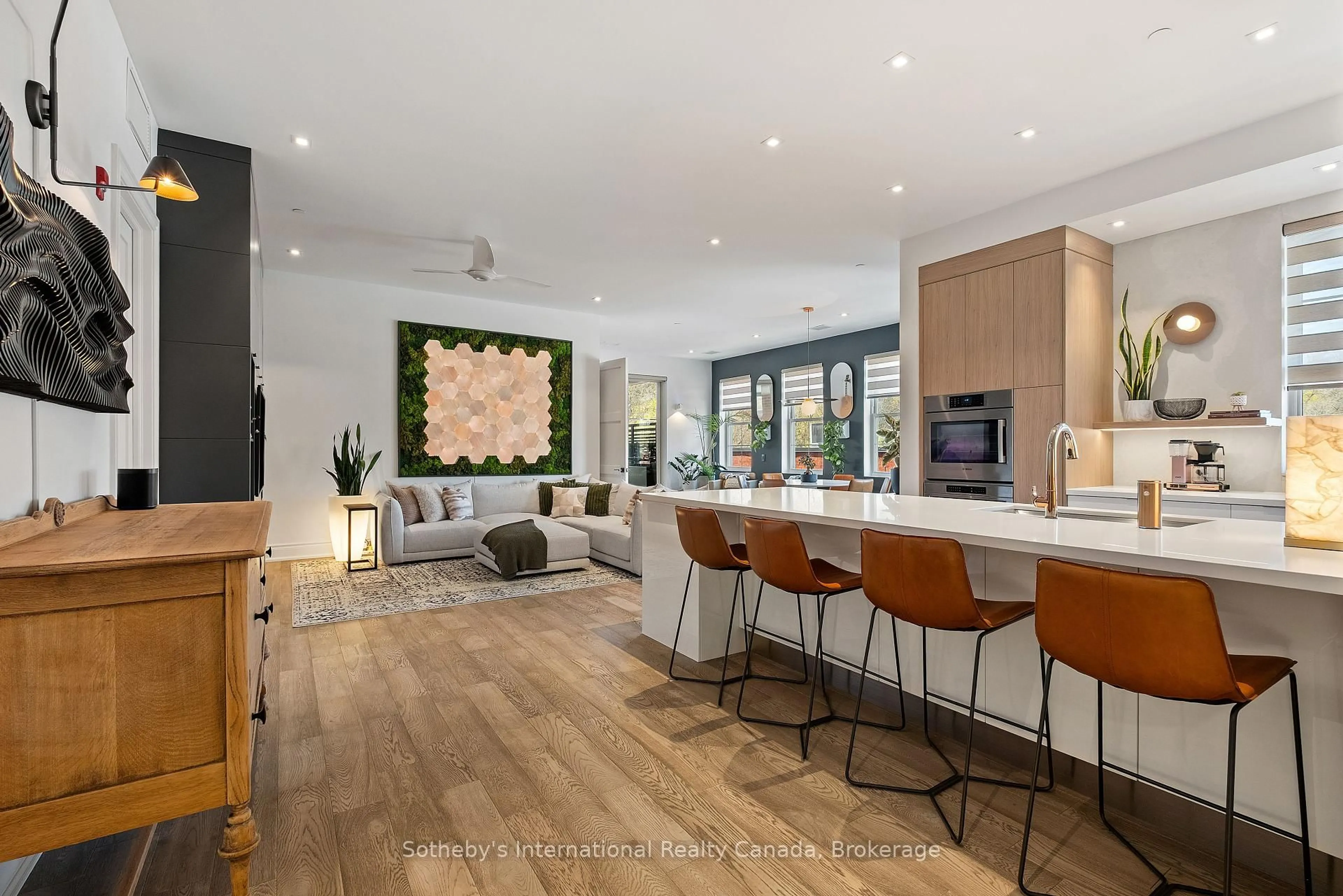 Open concept kitchen, unknown for 7 Mechanic St #3, Brant Ontario N3L 1K1