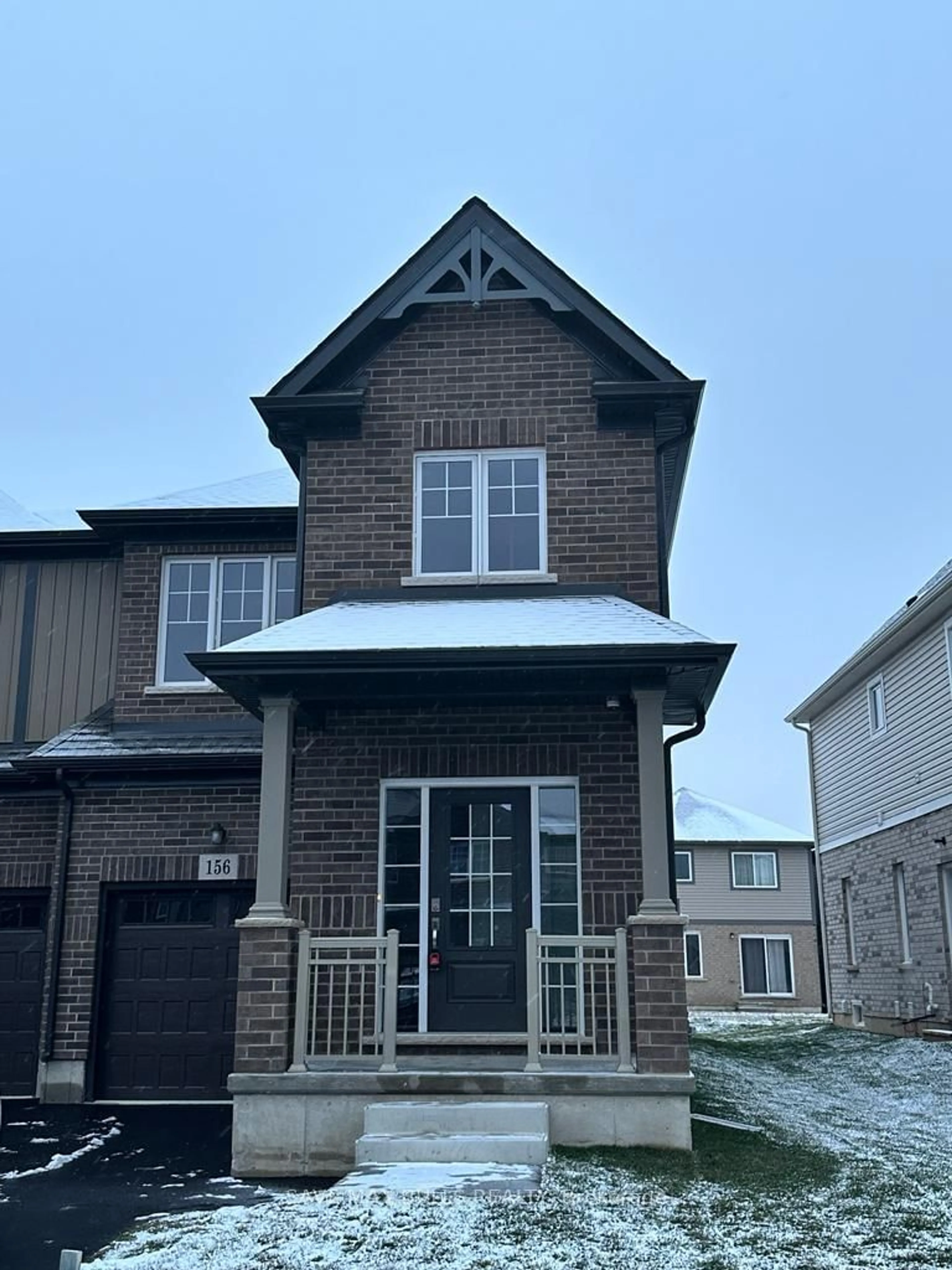 Home with brick exterior material, street for 156 Bur Oak Dr, Thorold Ontario L6V 0L7