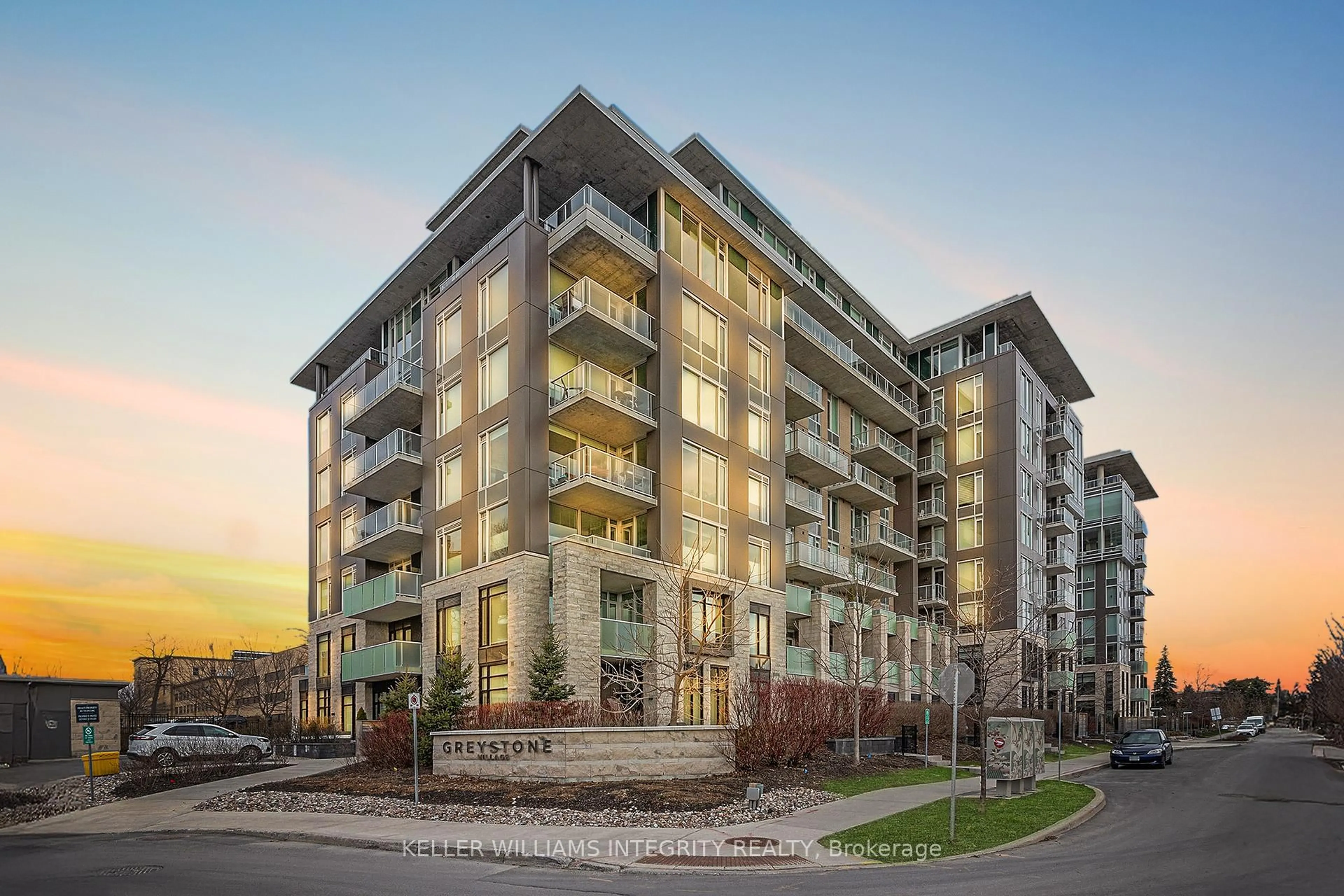 Unknown for 530 De Mazenod Ave #414, Ottawa Ontario K1S 5W8