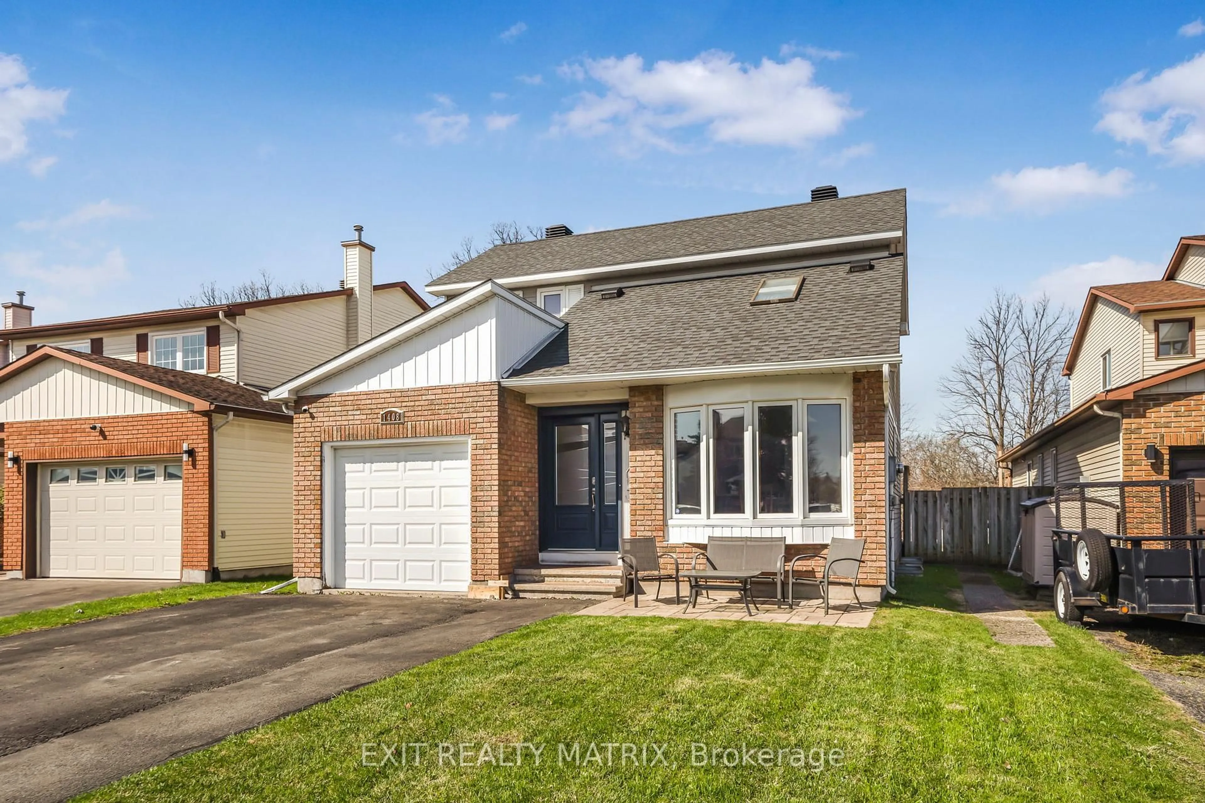 Home with brick exterior material, street for 1408 Eastcliffe Way, Gloucester Ontario K1B 5H6