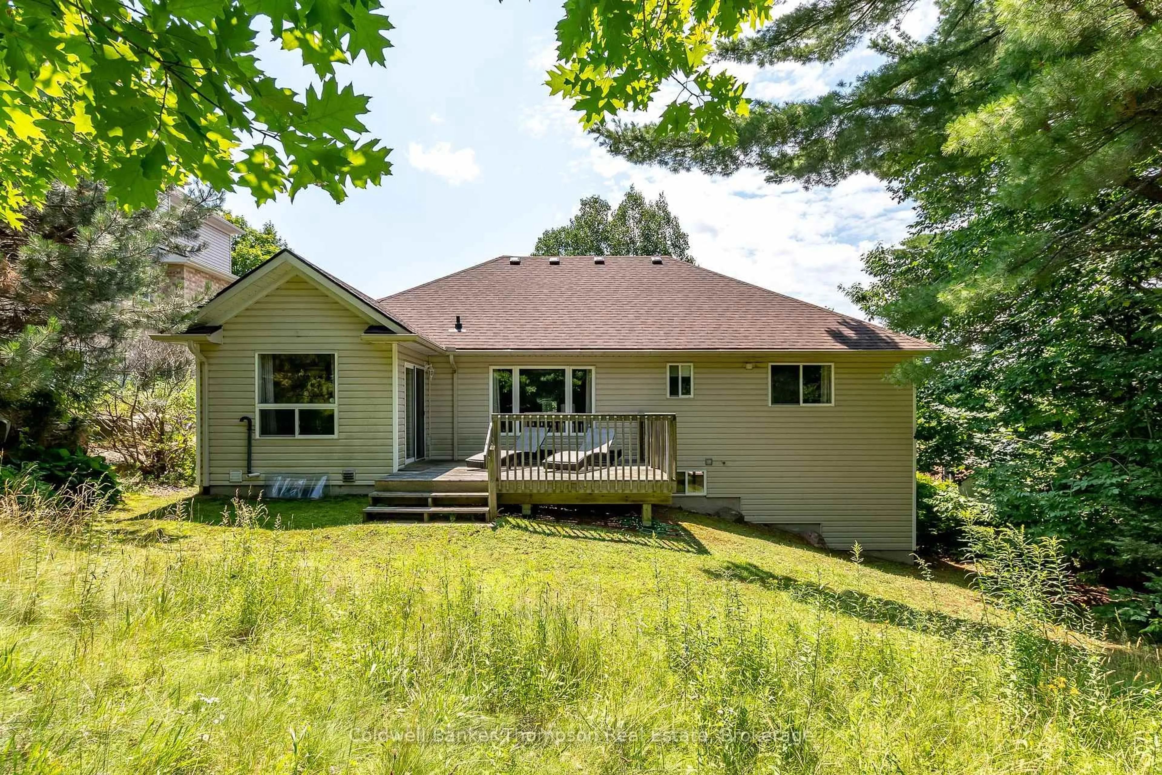 Unknown for 28 KIRBYS Way, Huntsville Ontario P1H 2M5